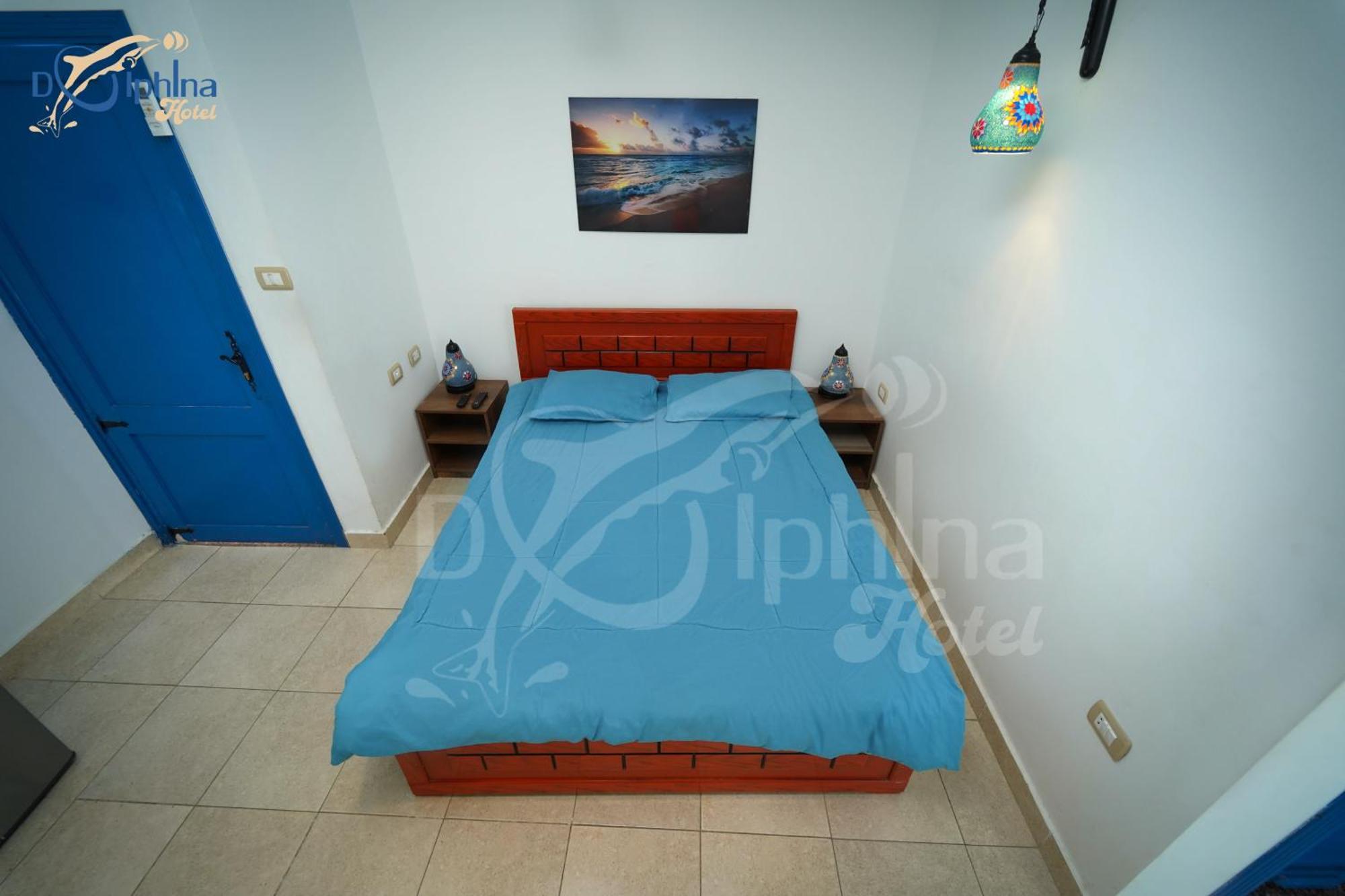 Dolphina & Restaurant Hotel 4*