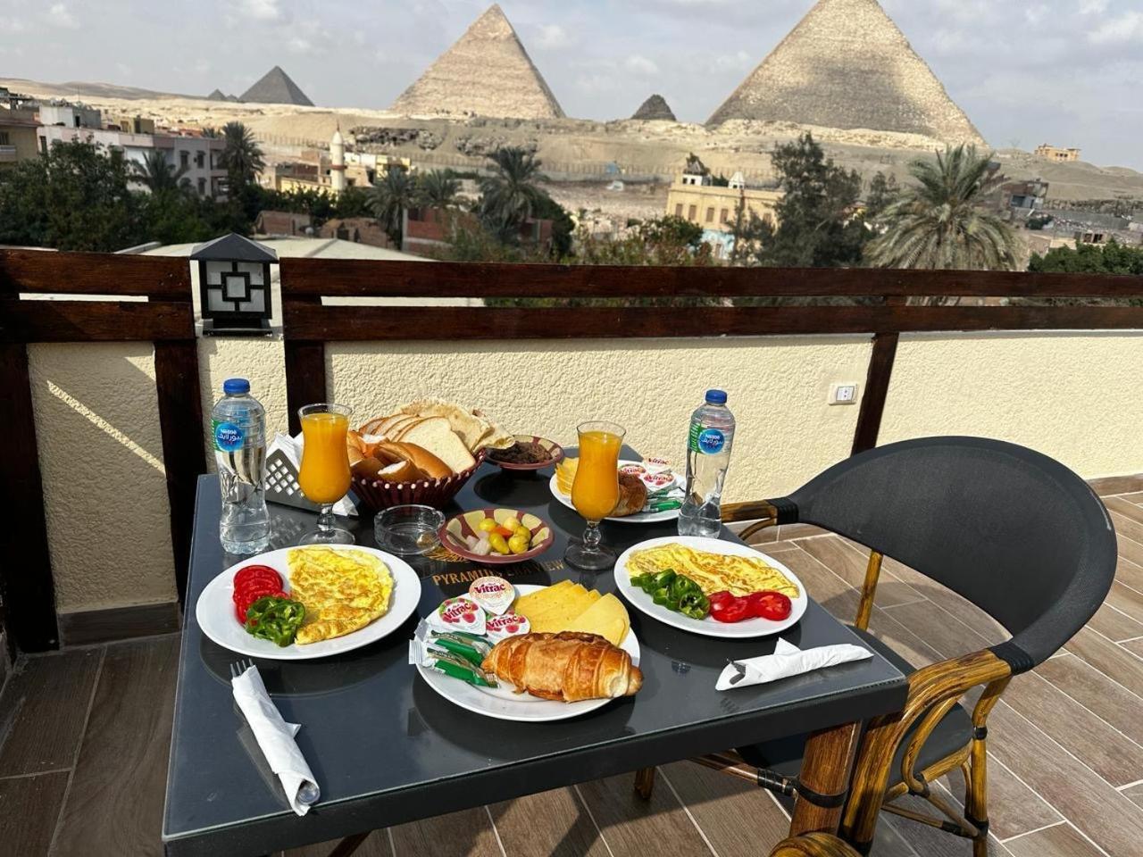 Pyramids Era View * Kafrat al Jabal