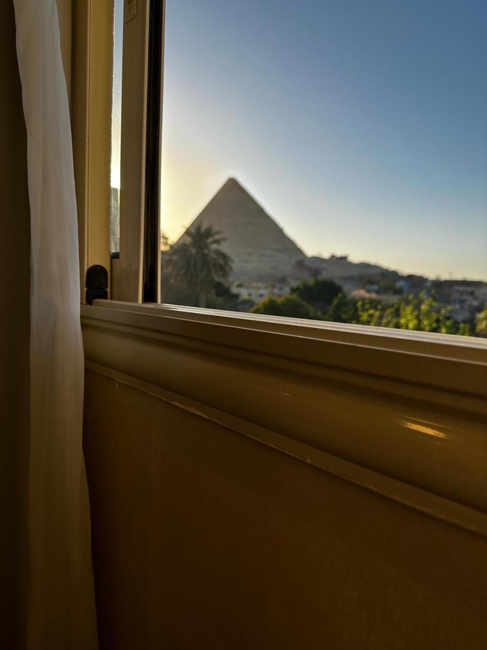 Pyramids Era View