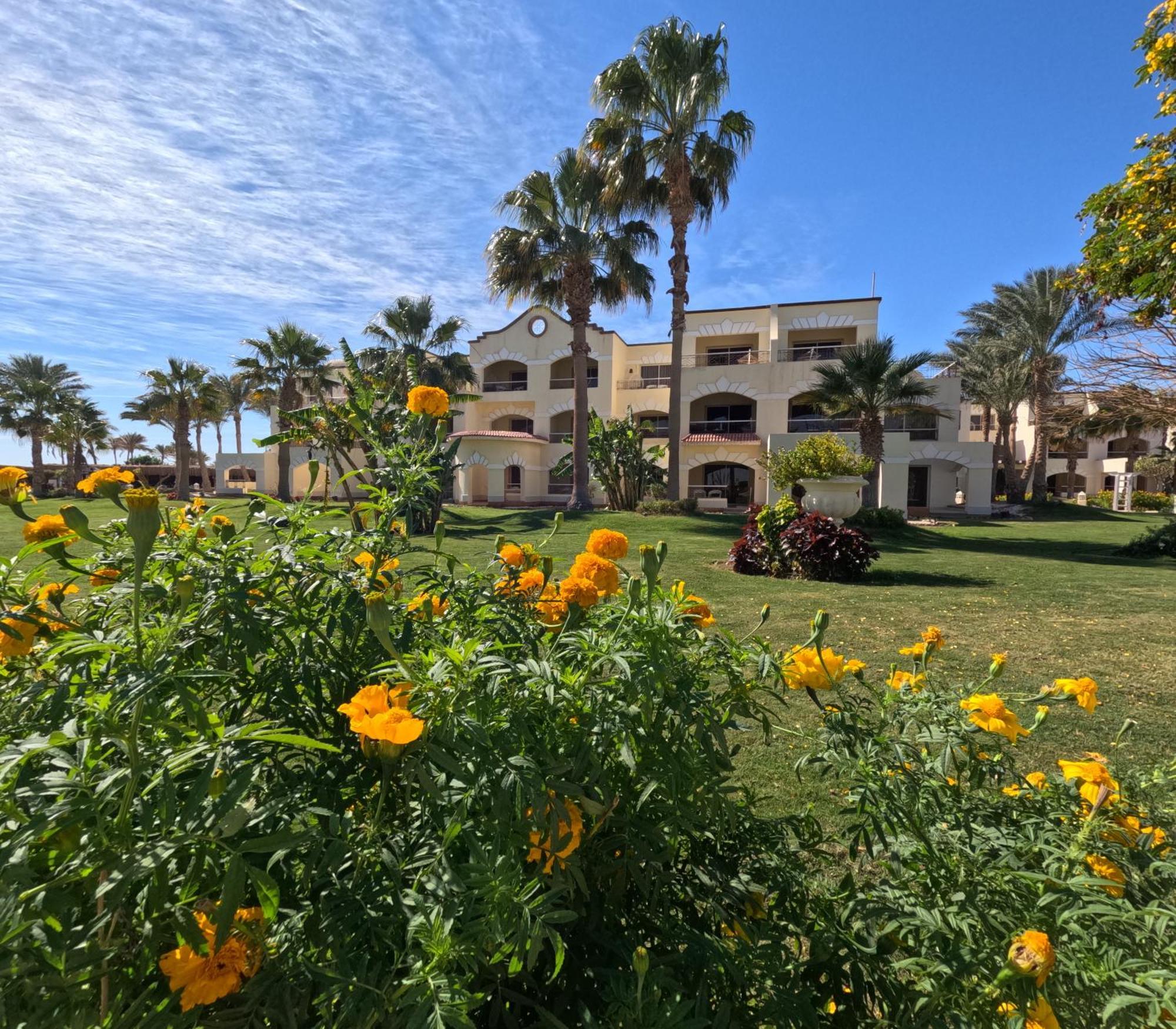 Regency Plaza Aqua Park And Resort