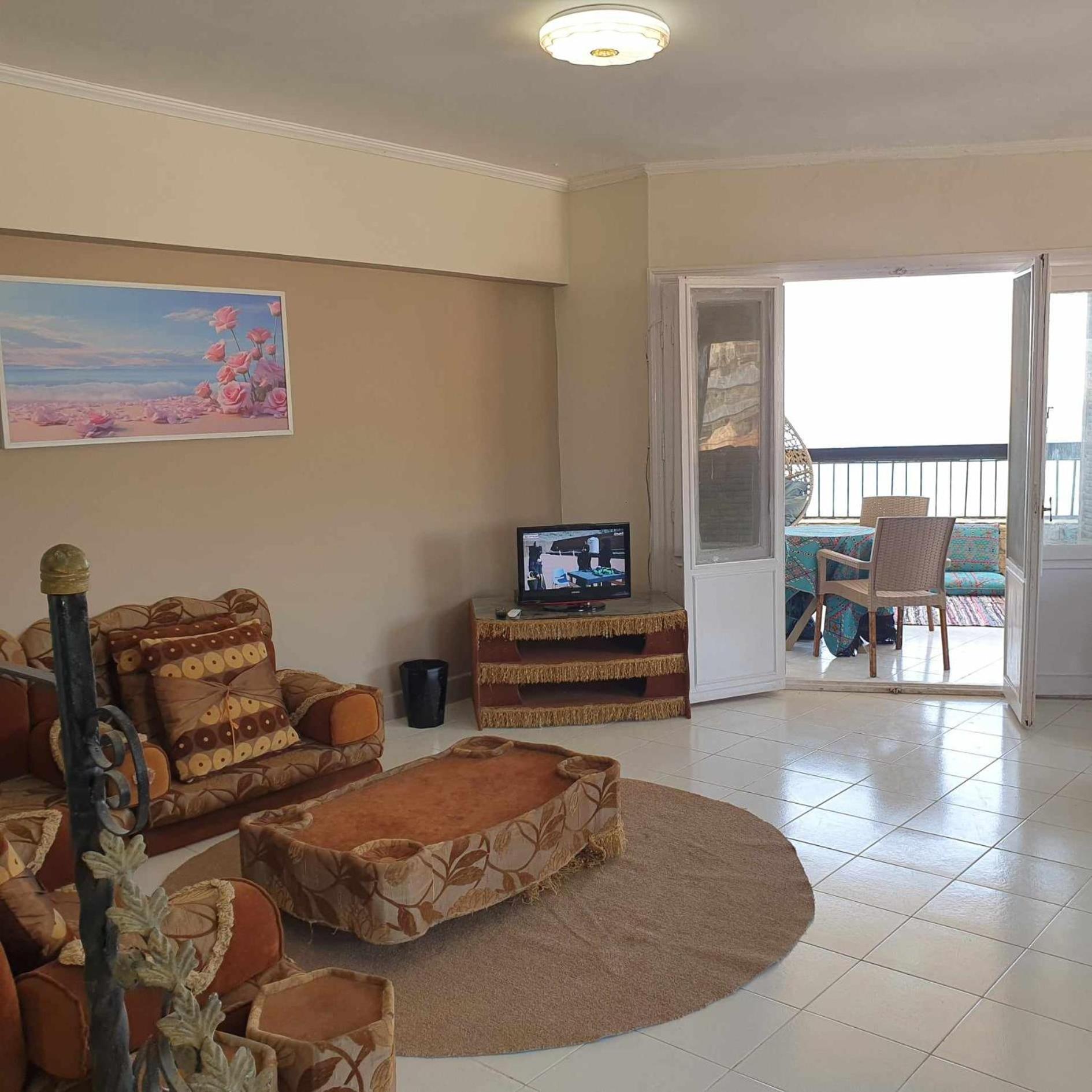 Bellevue Village Seaview Apartments: Family-friendly Agami Retreat Apartment Alexandria