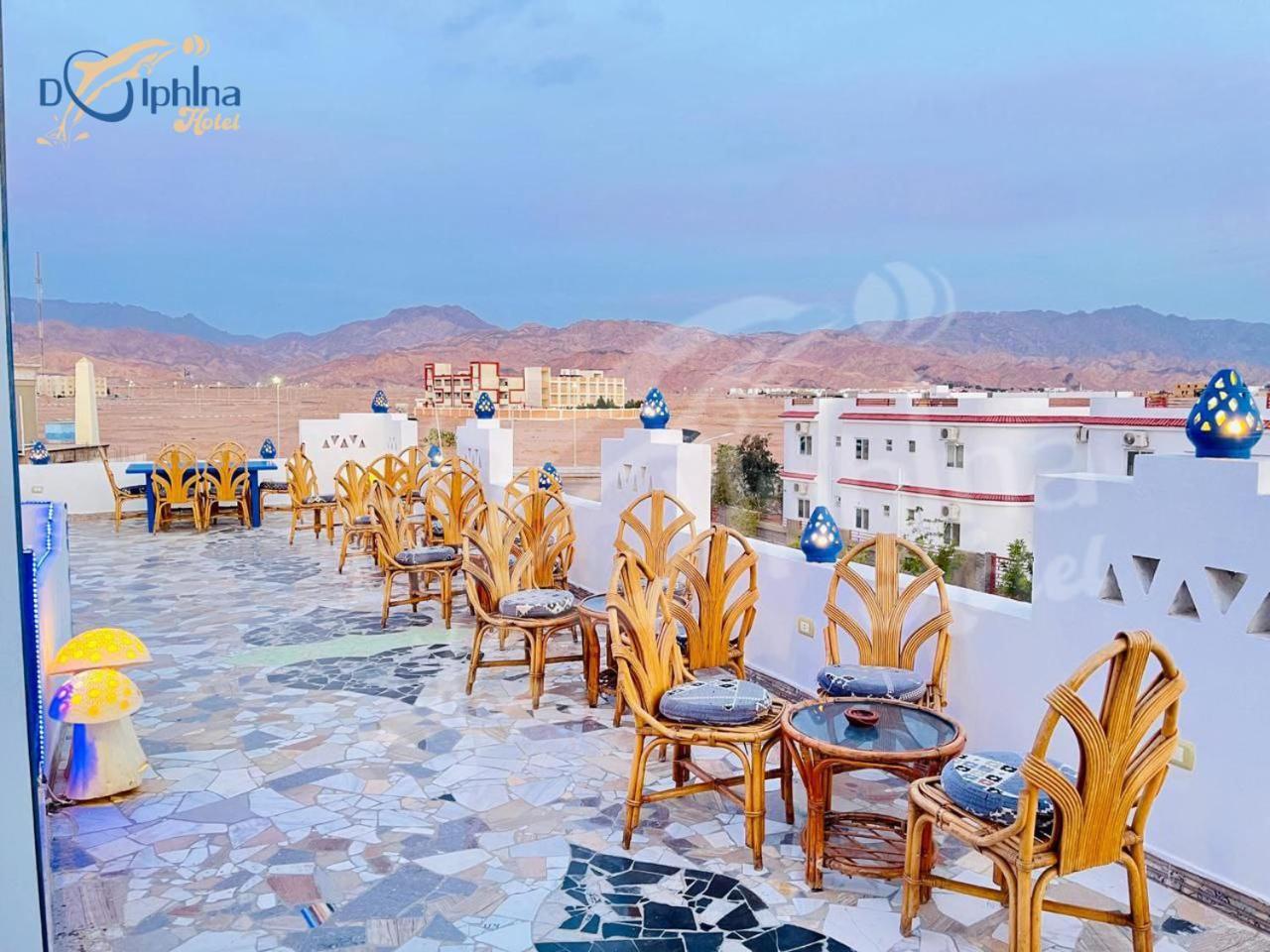 Dolphina & Restaurant Hotel 4*