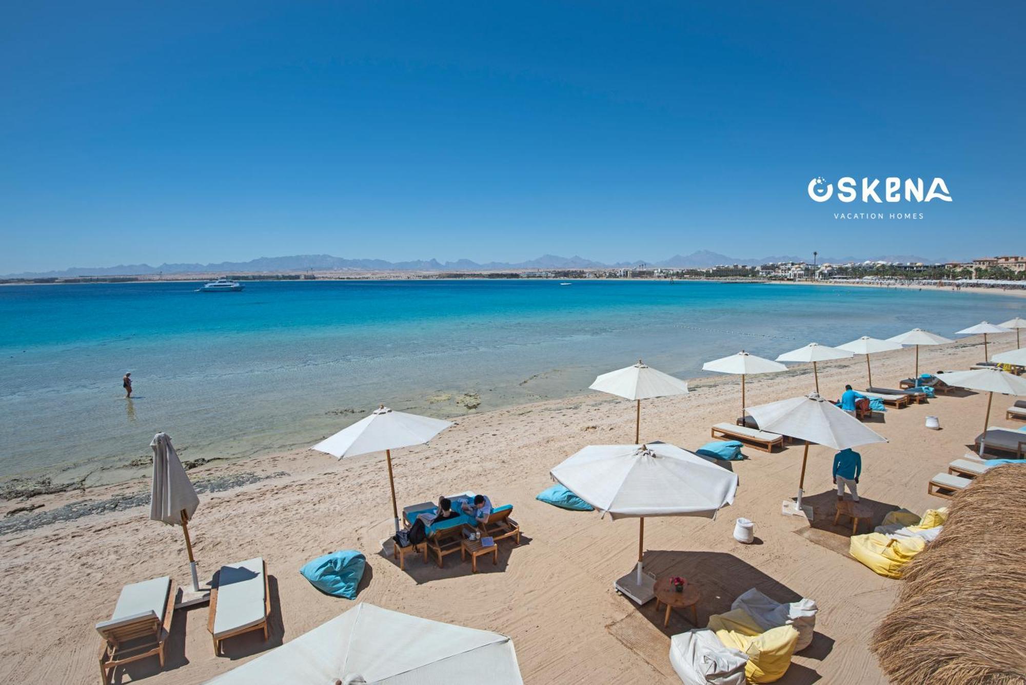 Oskena Azzurra Sahl Hasheesh