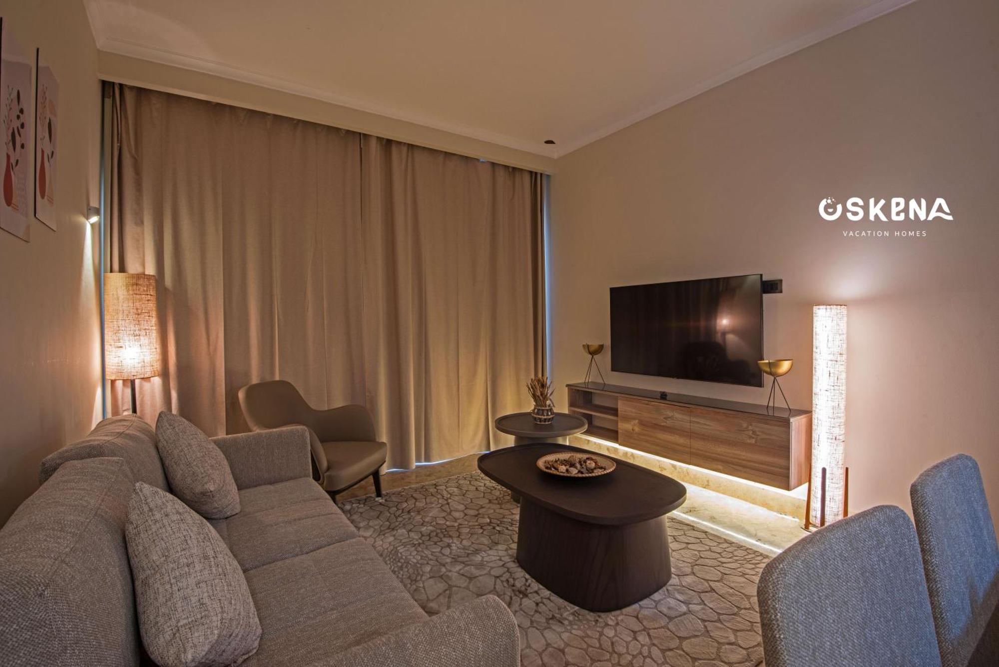 Oskena Azzurra Sahl Hasheesh