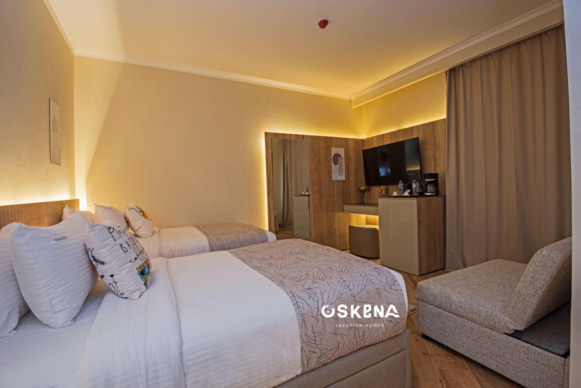 Oskena Azzurra Sahl Hasheesh