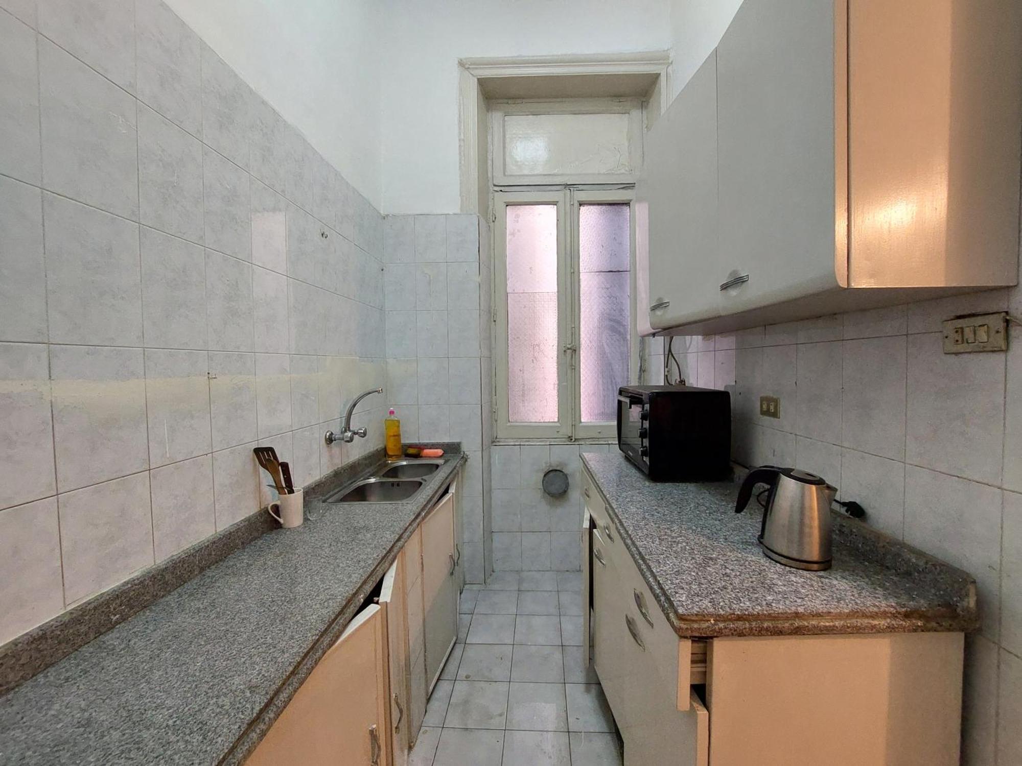 Homestay Private At Shared Apartment, Only Men And Sorry Ladies Not Allowed 仅限男士 Alexandria