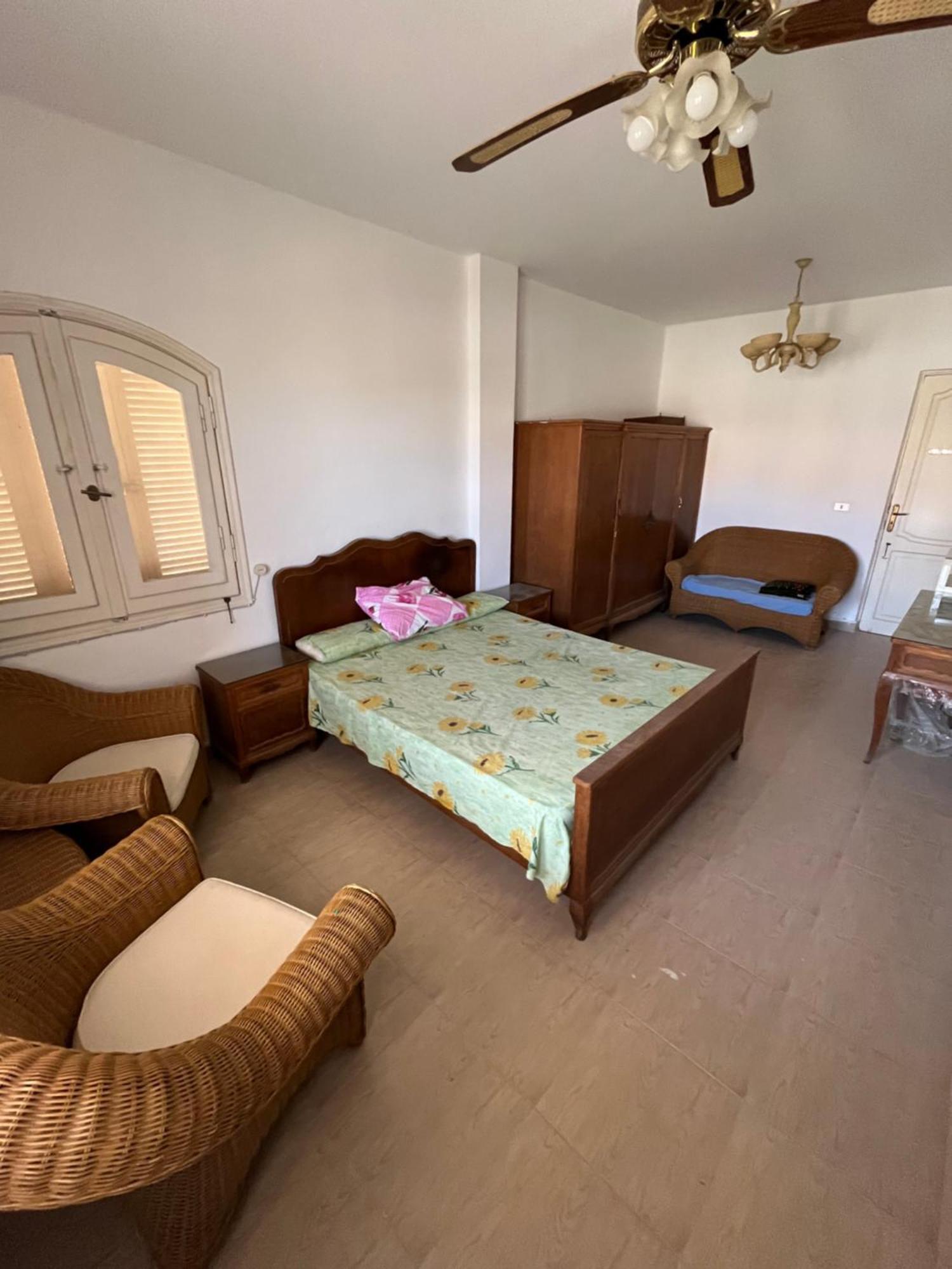 Luxury Inn: 3br In North Coast Area 61 Km Villa Dawwar 'Abd Allah
