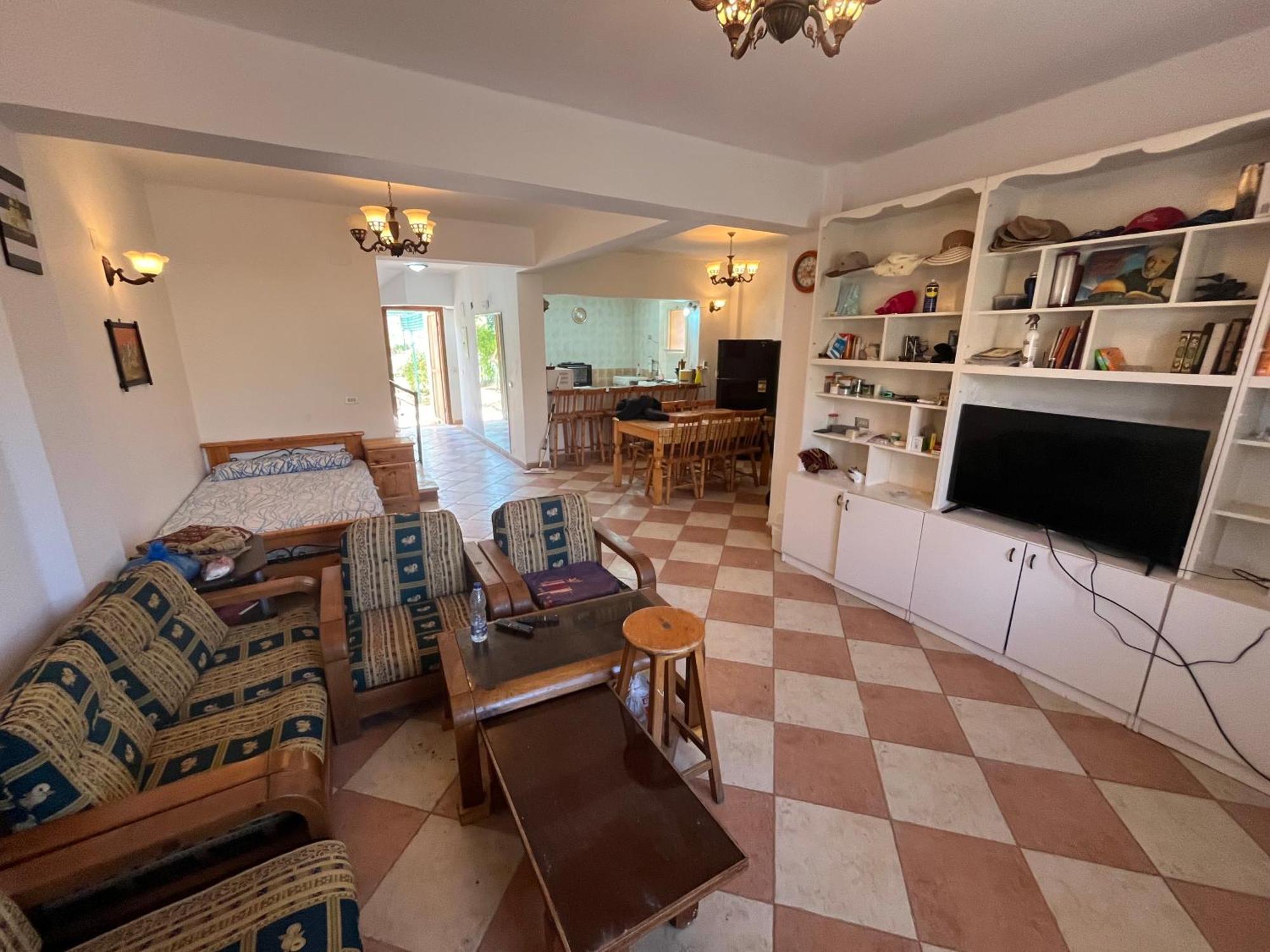 Luxury Inn: 3br In North Coast Area 61 Km Villa Dawwar 'Abd Allah