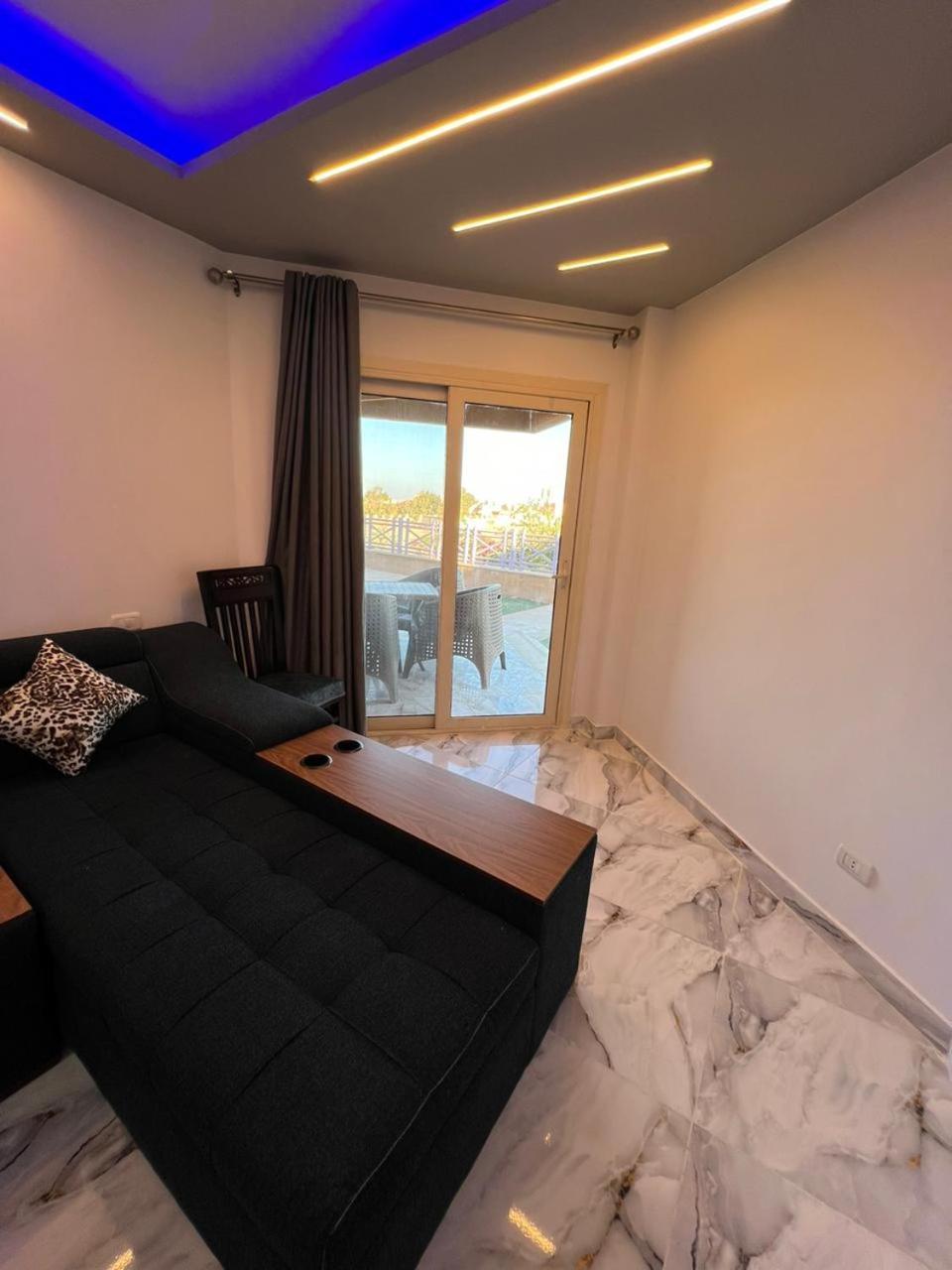 Porto Sokna Water Front Ground Floor Family Only Chaletu
