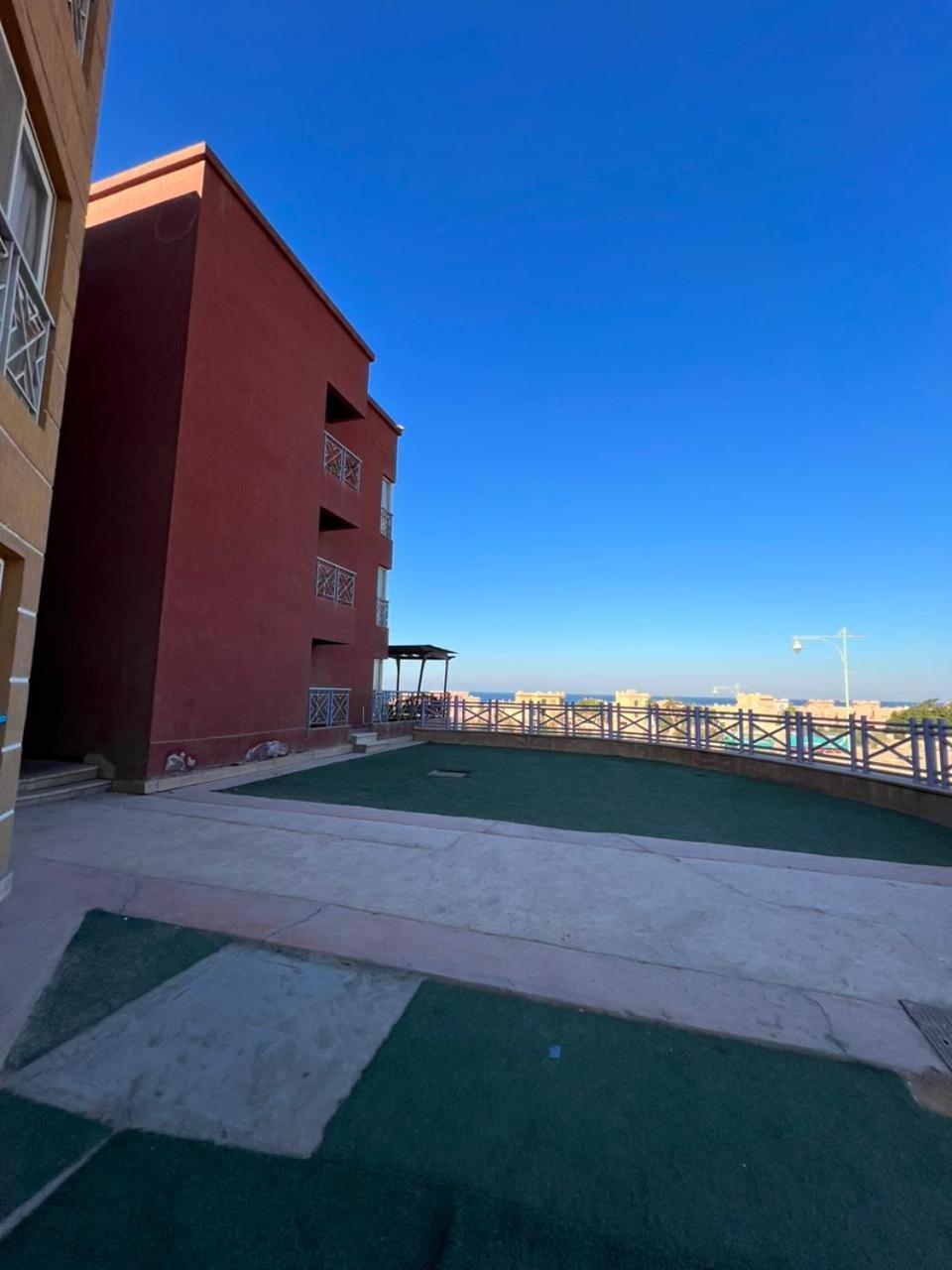 Porto Sokna Water Front Ground Floor Family Only Chaletu *