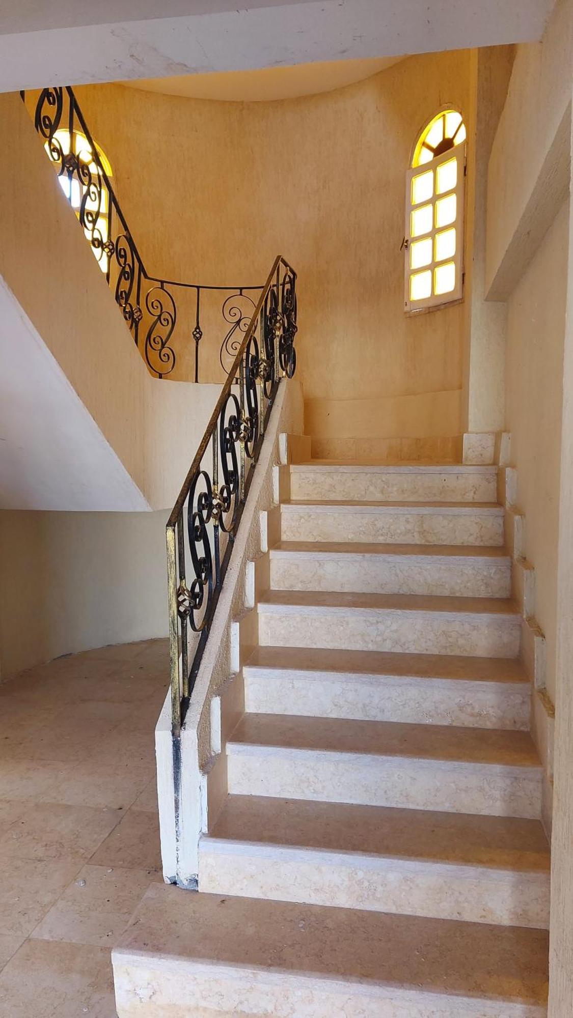 Apartment Anglo - Ageeba