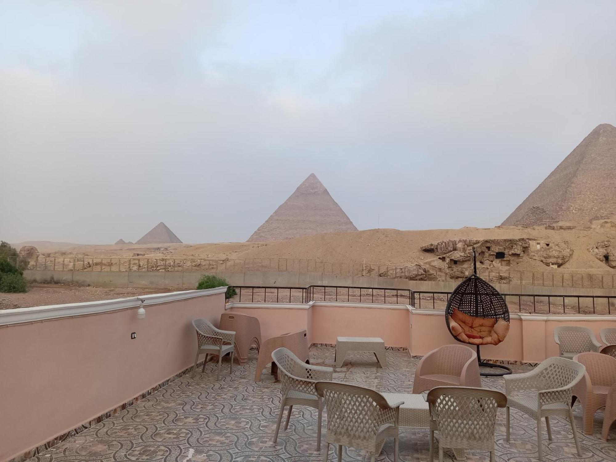 Grensha Pyramids