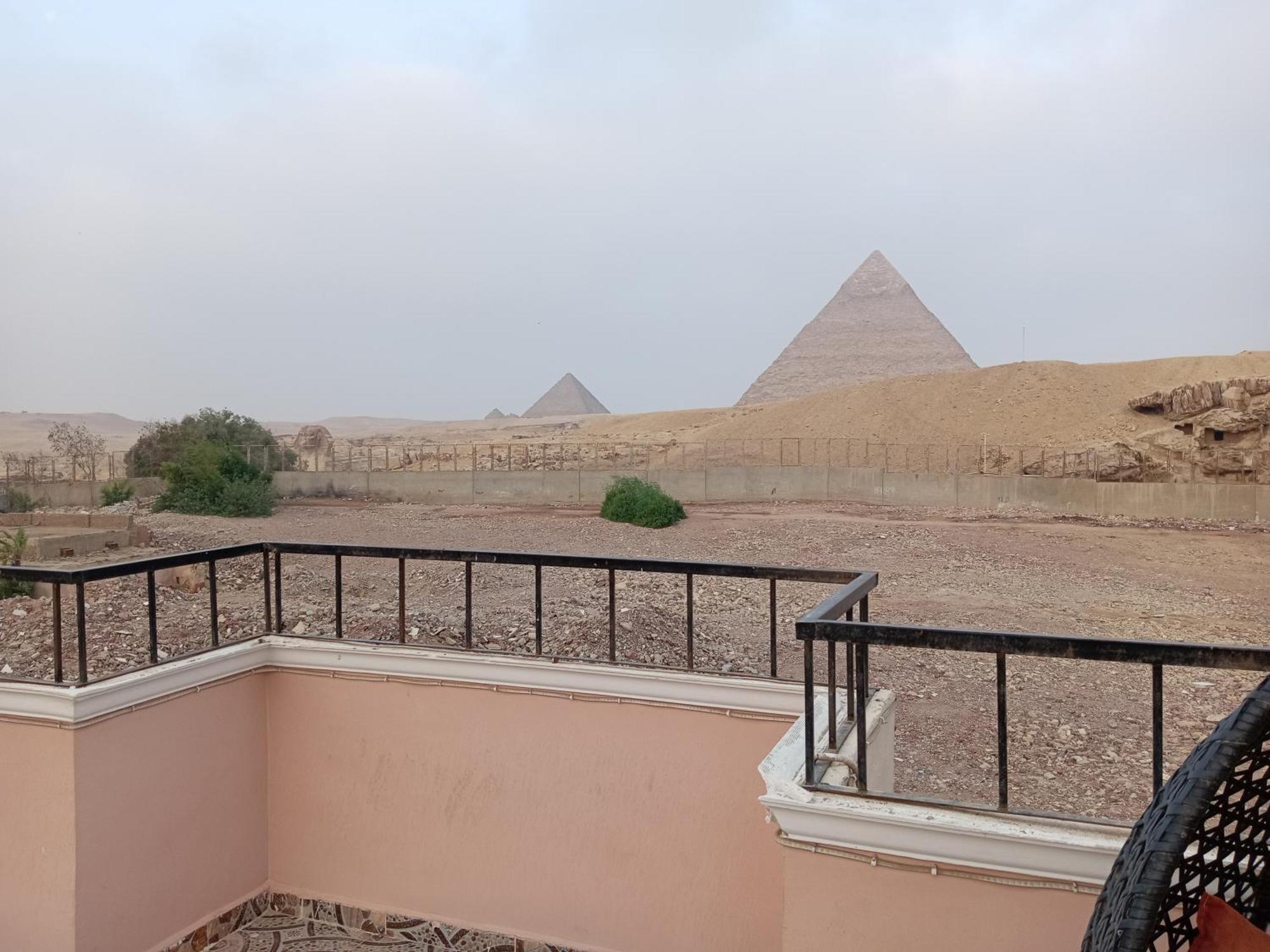 Grensha Pyramids *