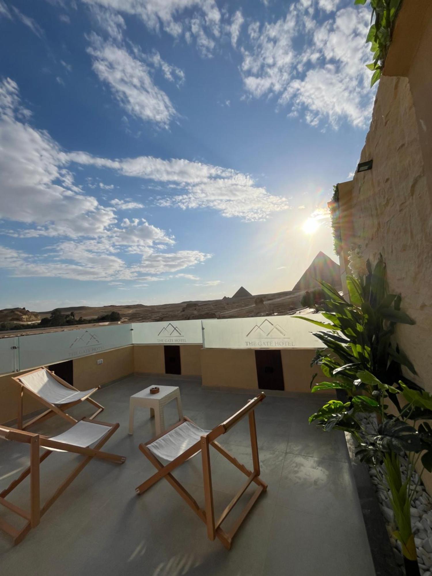 The Gate Front Pyramids & Sphinx View Hotel *
