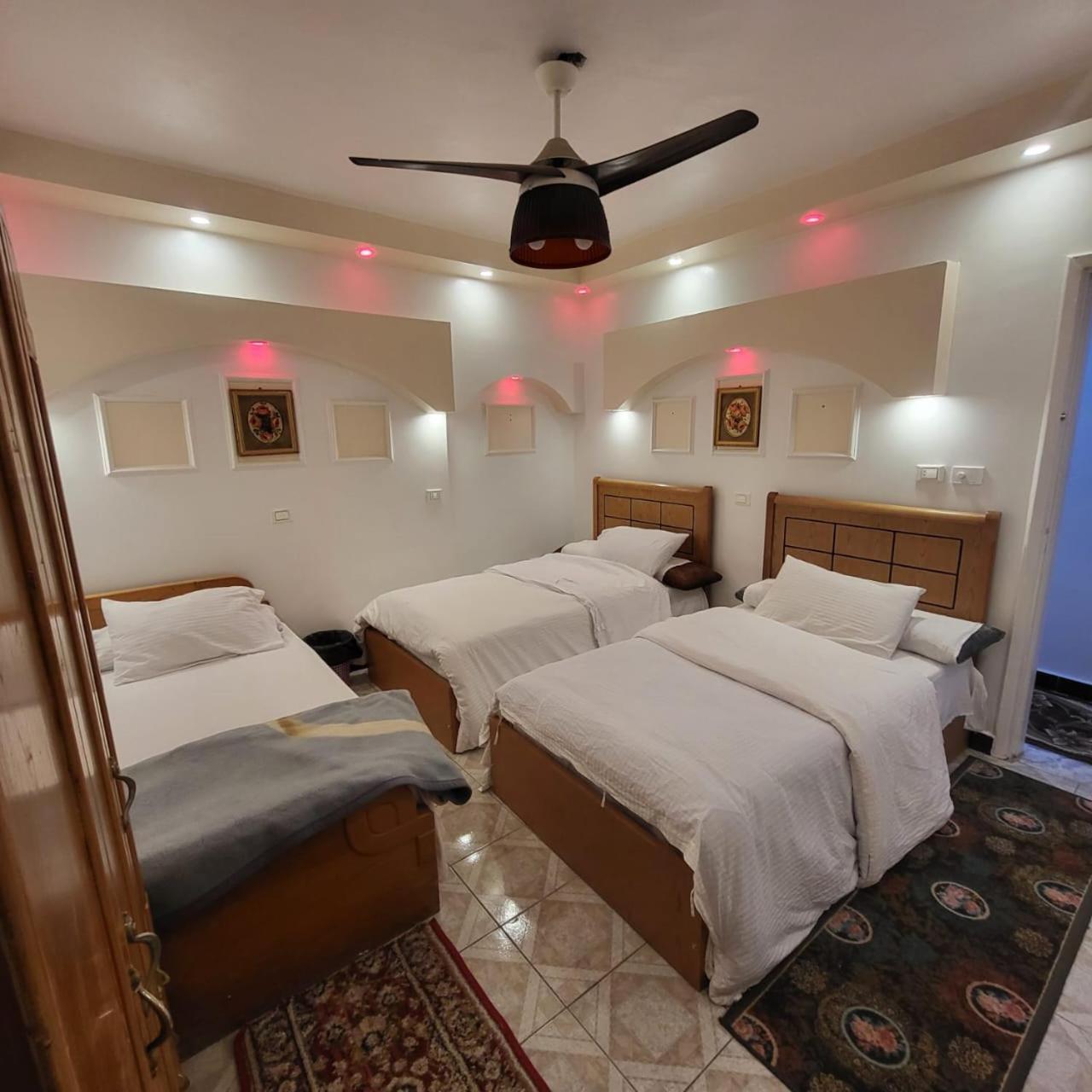 Apartment شقه فى ميامى بالاسكندريه مطله على البحر