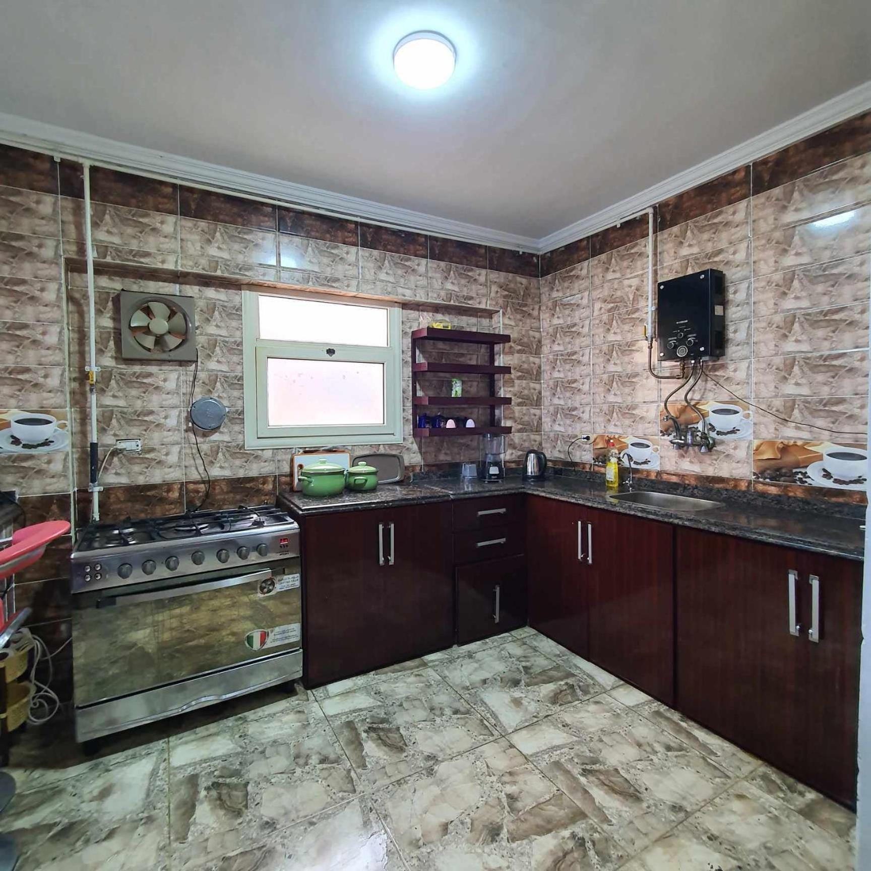 Sea And Montaza Palace View 2 Bedrooms Alexandria,2 Full Bathrooms, With 2 Ac And 1 Stand Fan, Free Wifi , Available Year Days With 3 Heavy Blankets * İskenderiye
