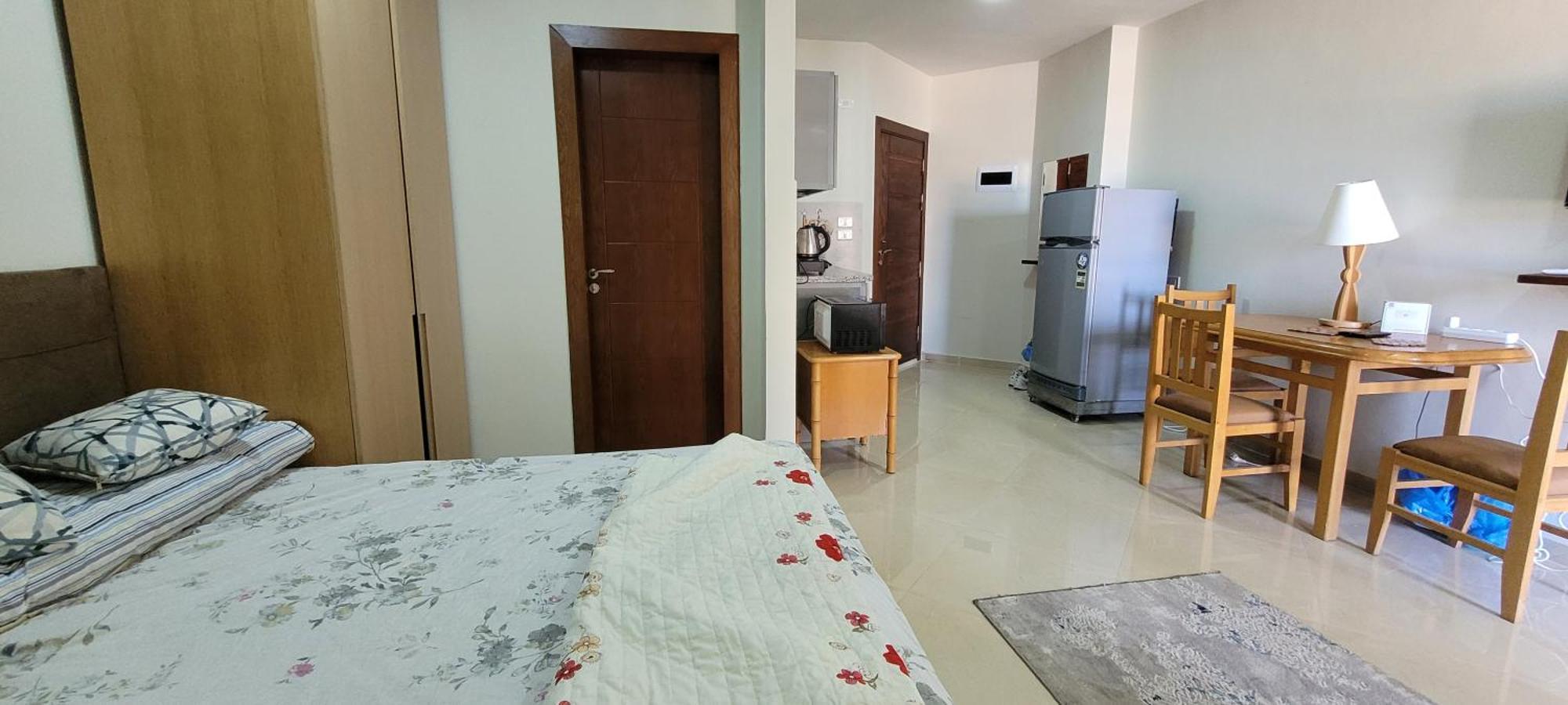 With Seaview, Amazing For Couples, Sunny & Seaview & Free Wi-fi Apartment Hurghada