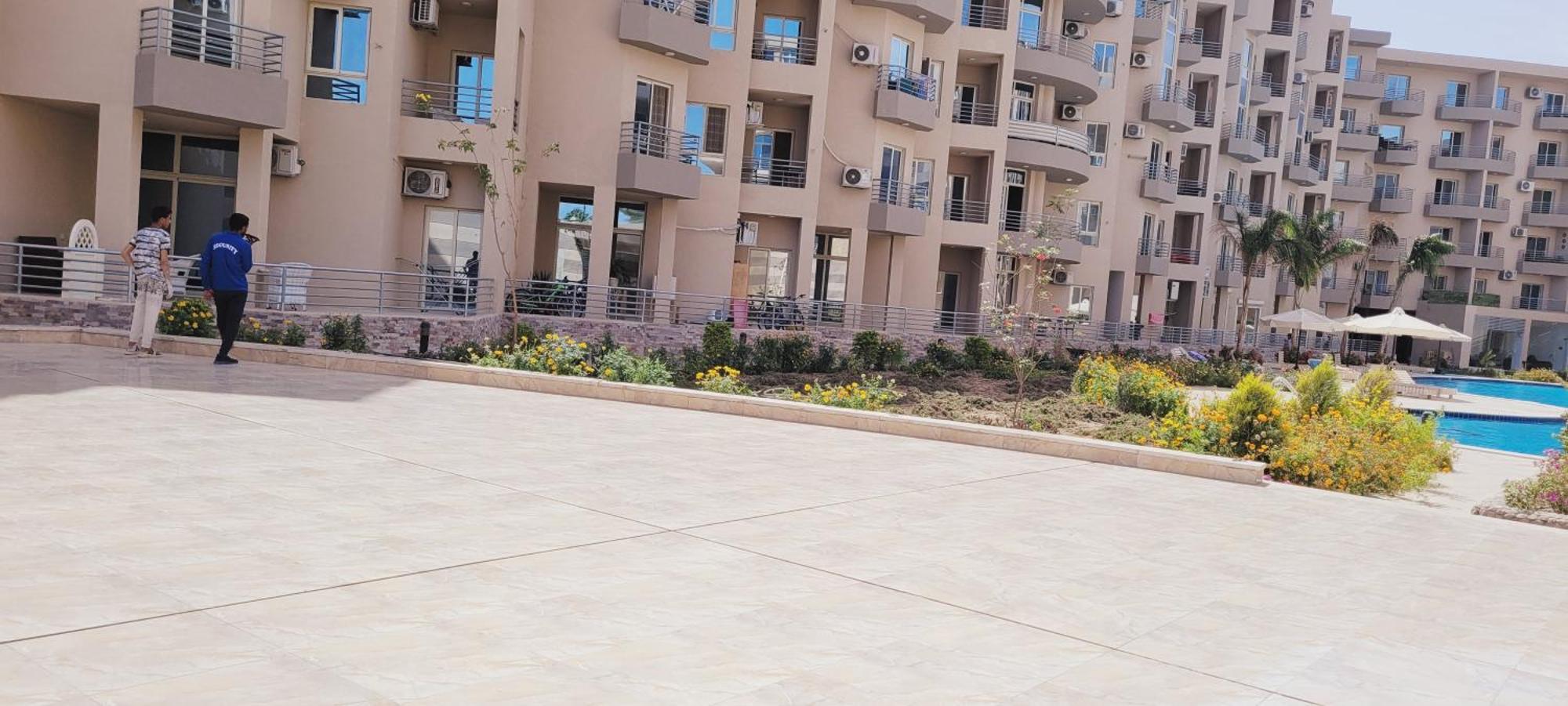 With Seaview, Amazing For Couples, Sunny & Seaview & Free Wi-fi
