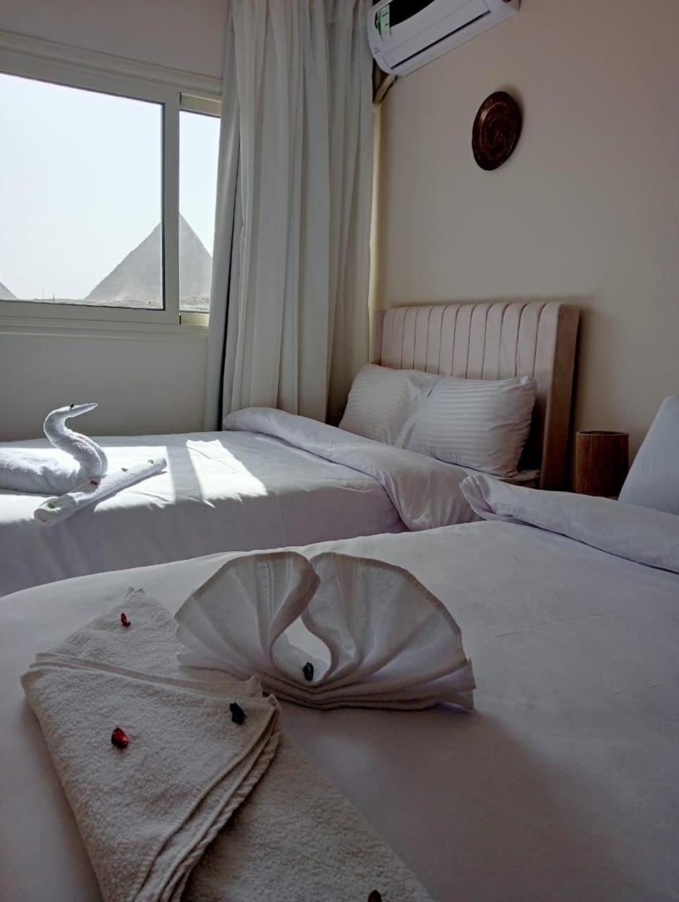 Pyramids Era View Inn