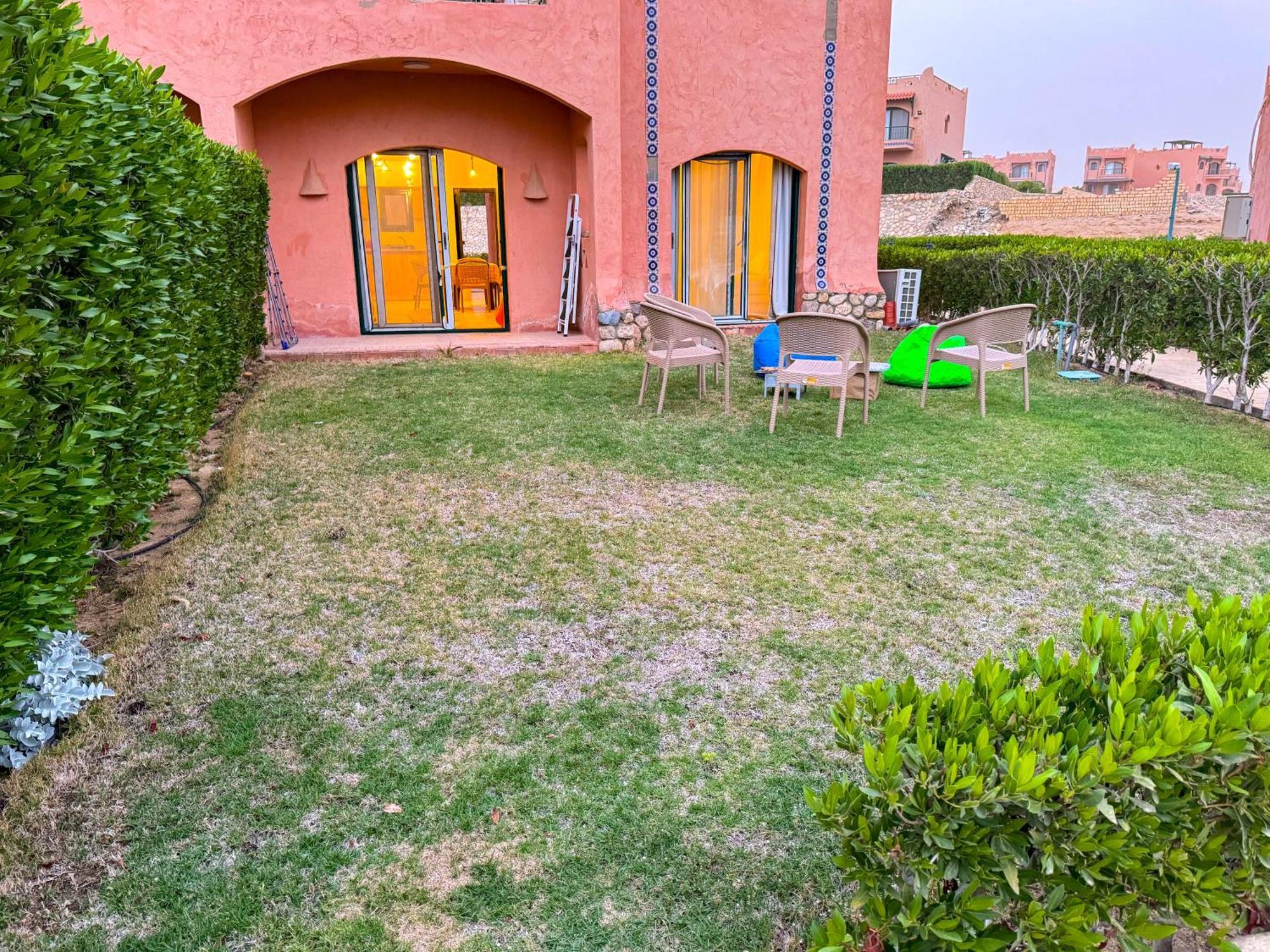 La Hacienda 2 Bedroom Apartment
