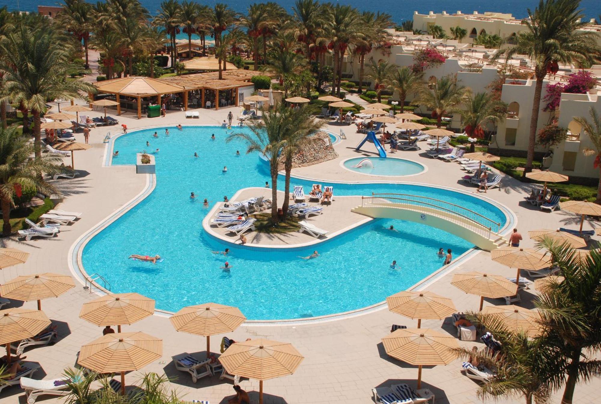 Resort Palm Families And Couples Only 4*