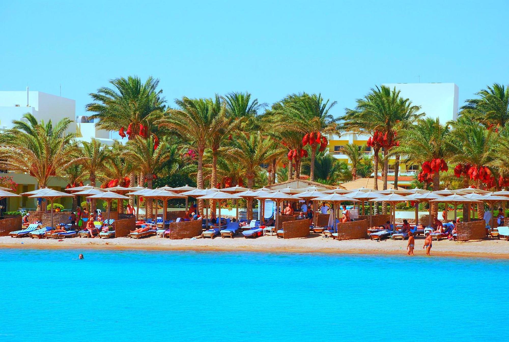 Resort Palm Families And Couples Only 4*
