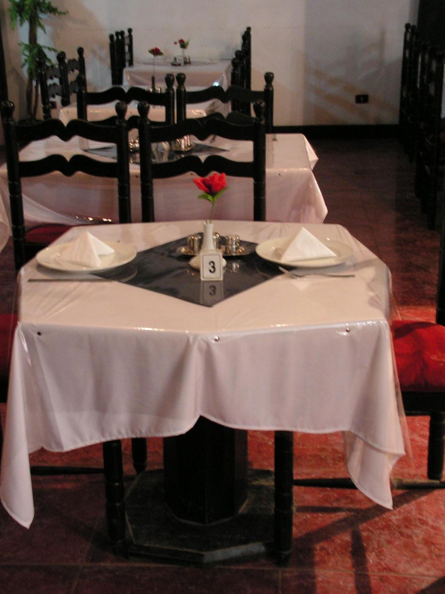 Hotel Royal *