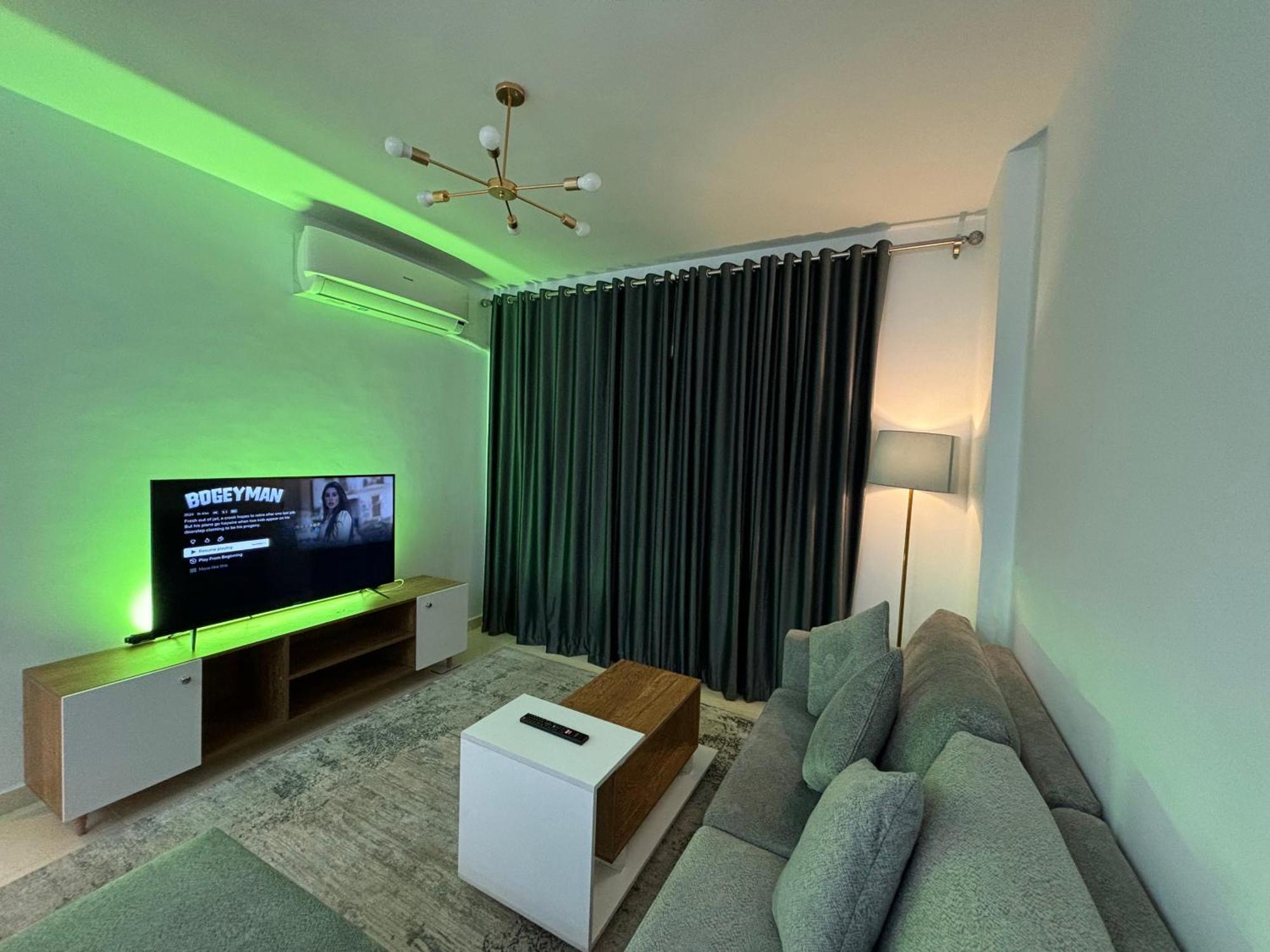 Apartment Luxury Inn: 2br Amazing Location In B11 *