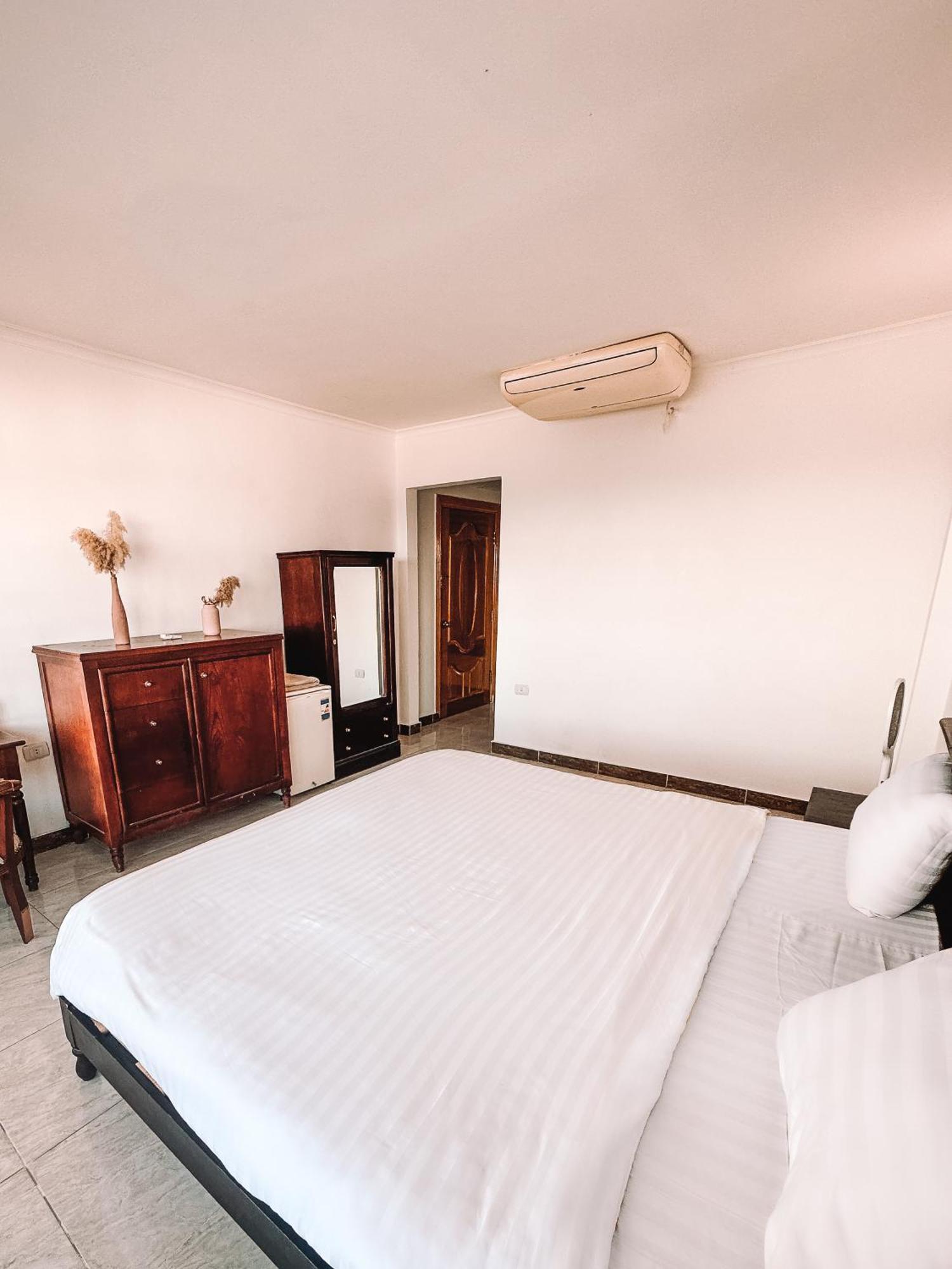 Bed & Breakfast Serenity *