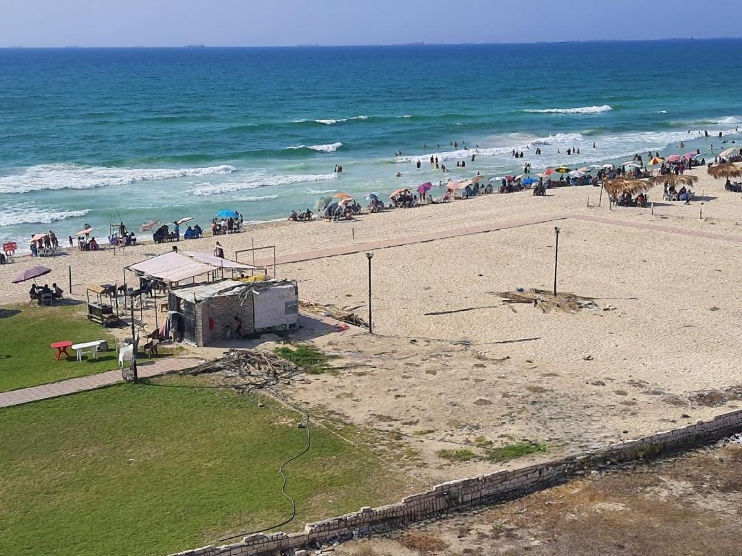 Sea View 3 Bedrooms 3 Toilets 3rd Floor Free Wifi Bellevue Village Agami Families Are Preferred Available Year Days Daire