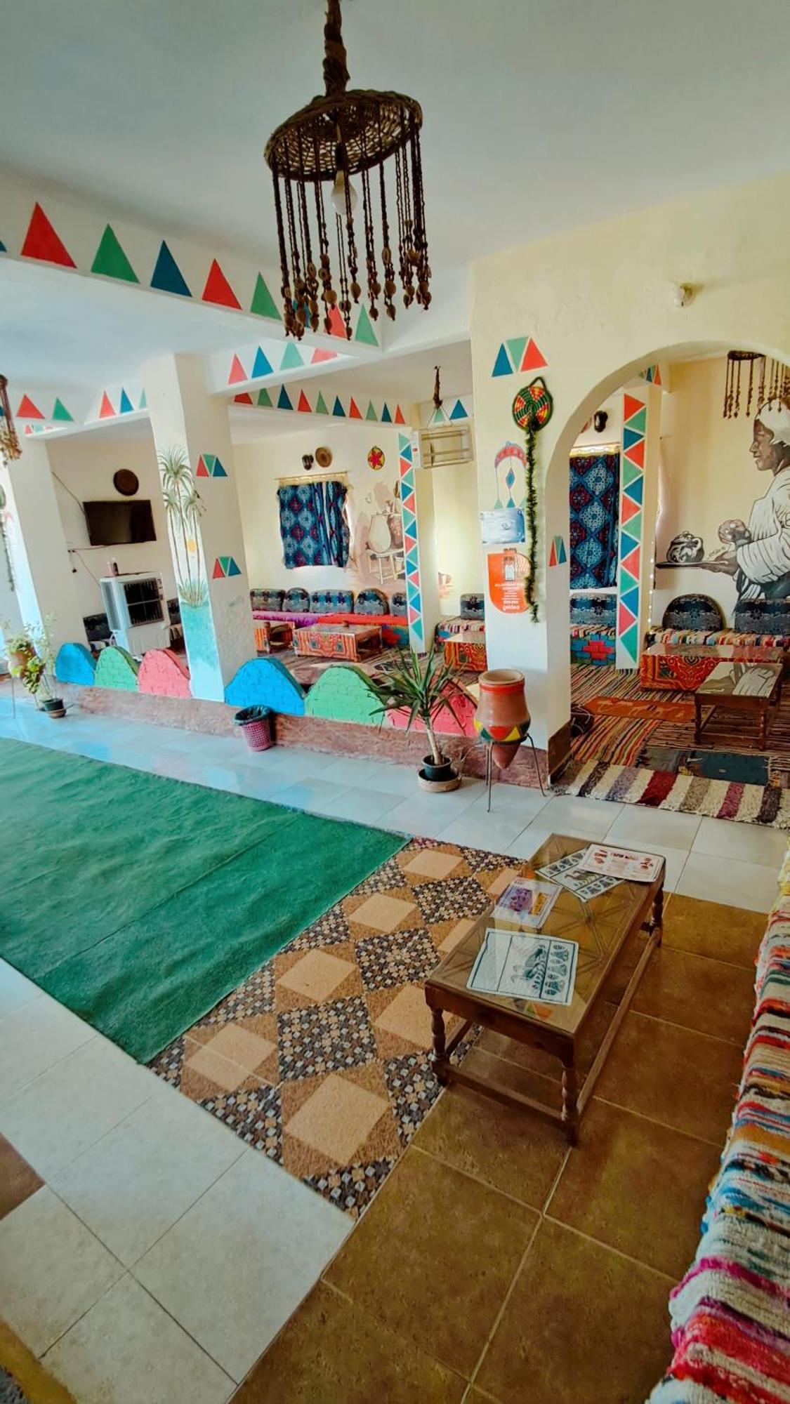 Lawanda Nubian House B&B *