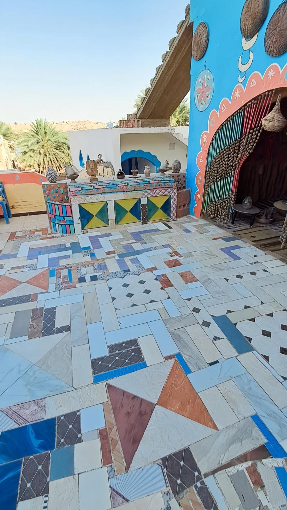 Lawanda Nubian House B&B *