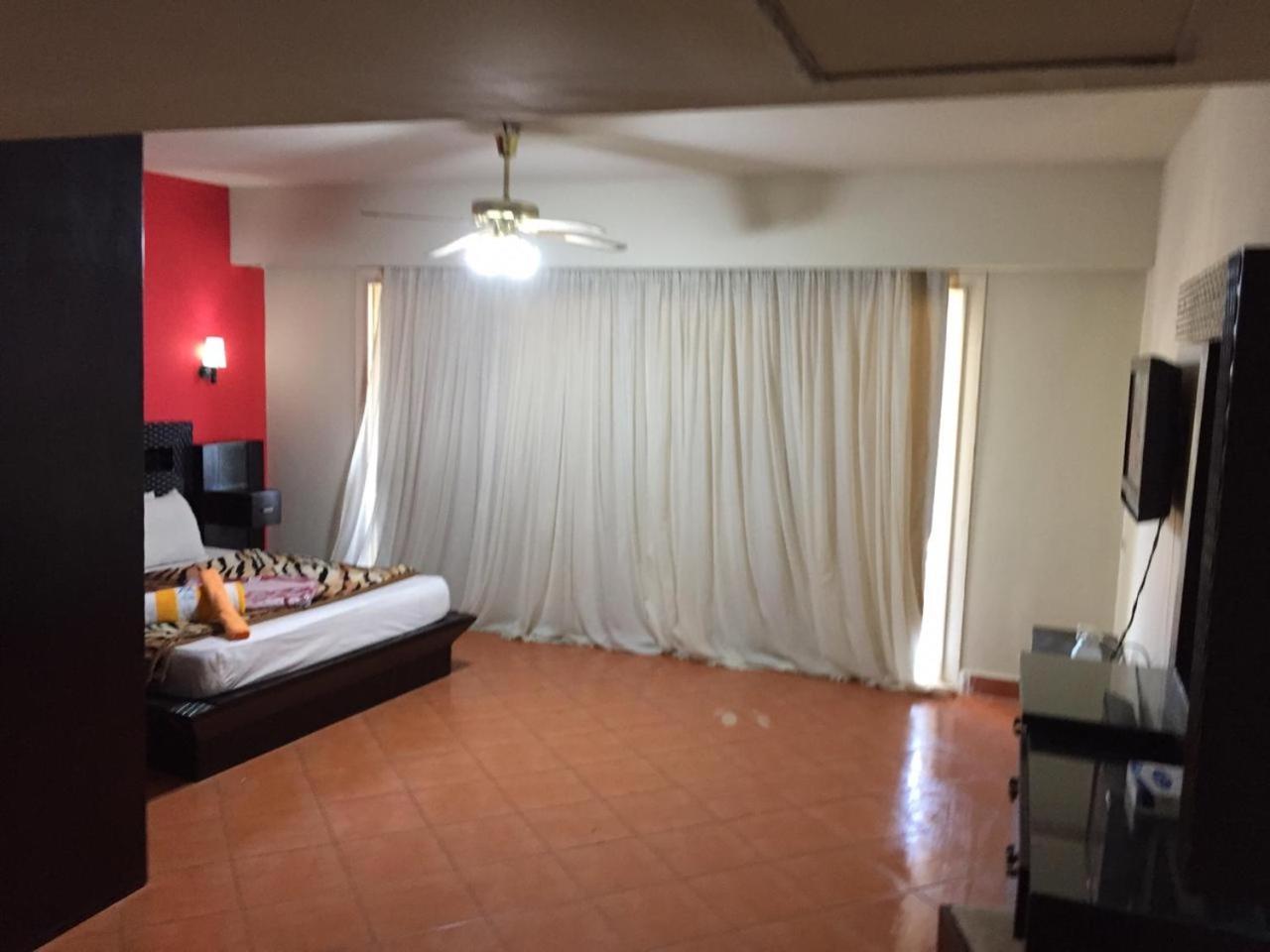 In Porto Sokhna - Pyramids - Families Only Chalet *