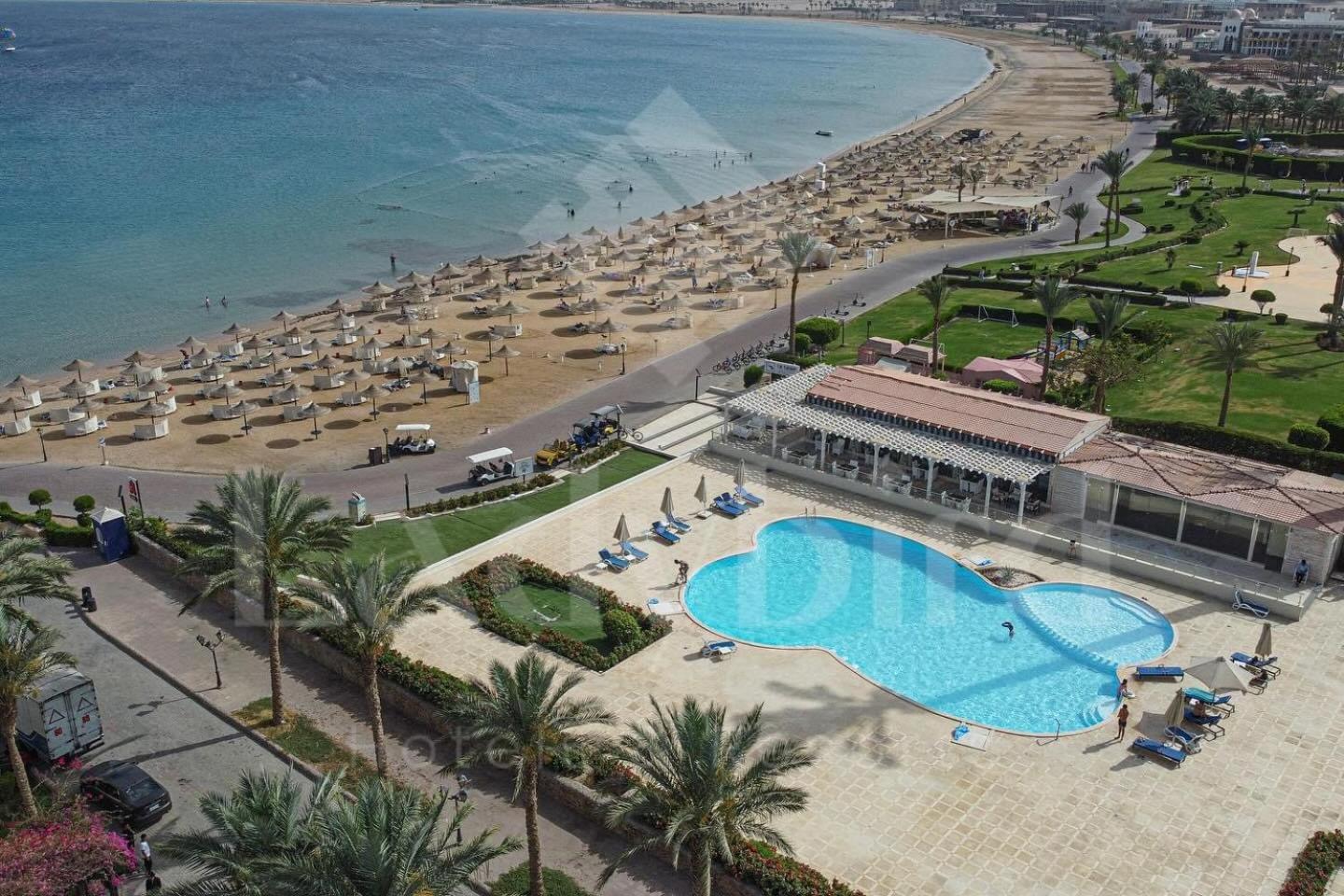 With Private In Sahl Hasheesh Apartment *