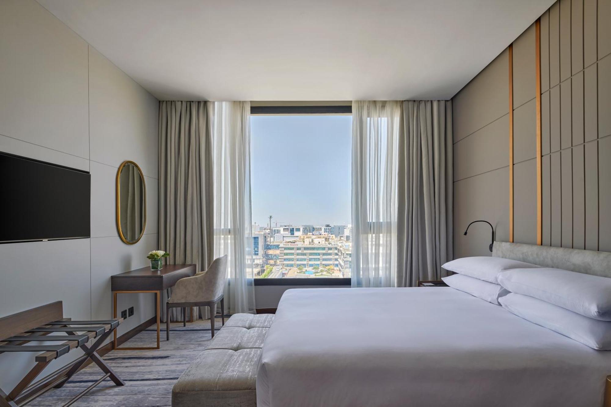 Crowne Plaza - West Cairo Arkan By Ihg Hotel 5*