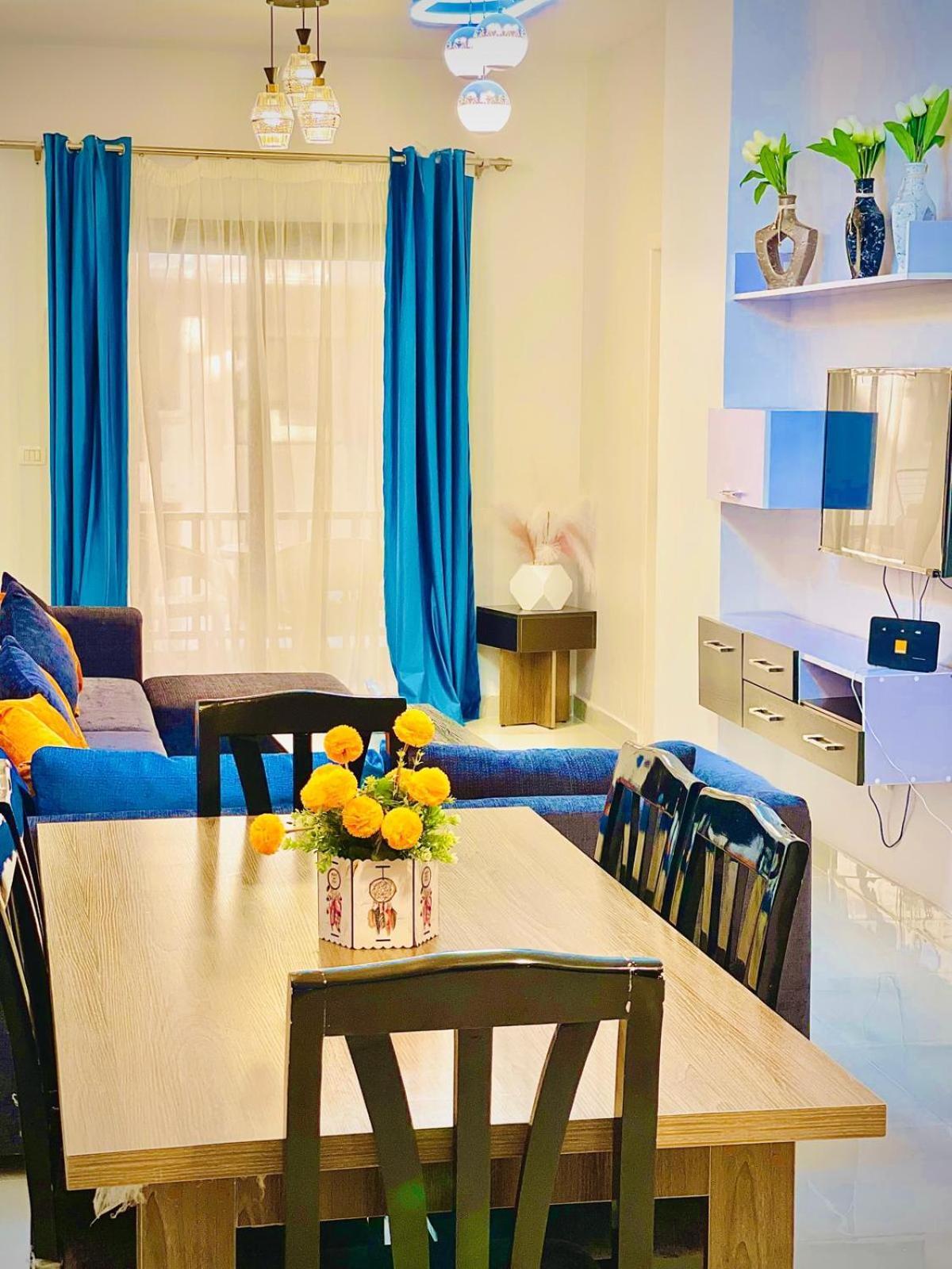 Luna Blu Sea View Apartment Hurghada