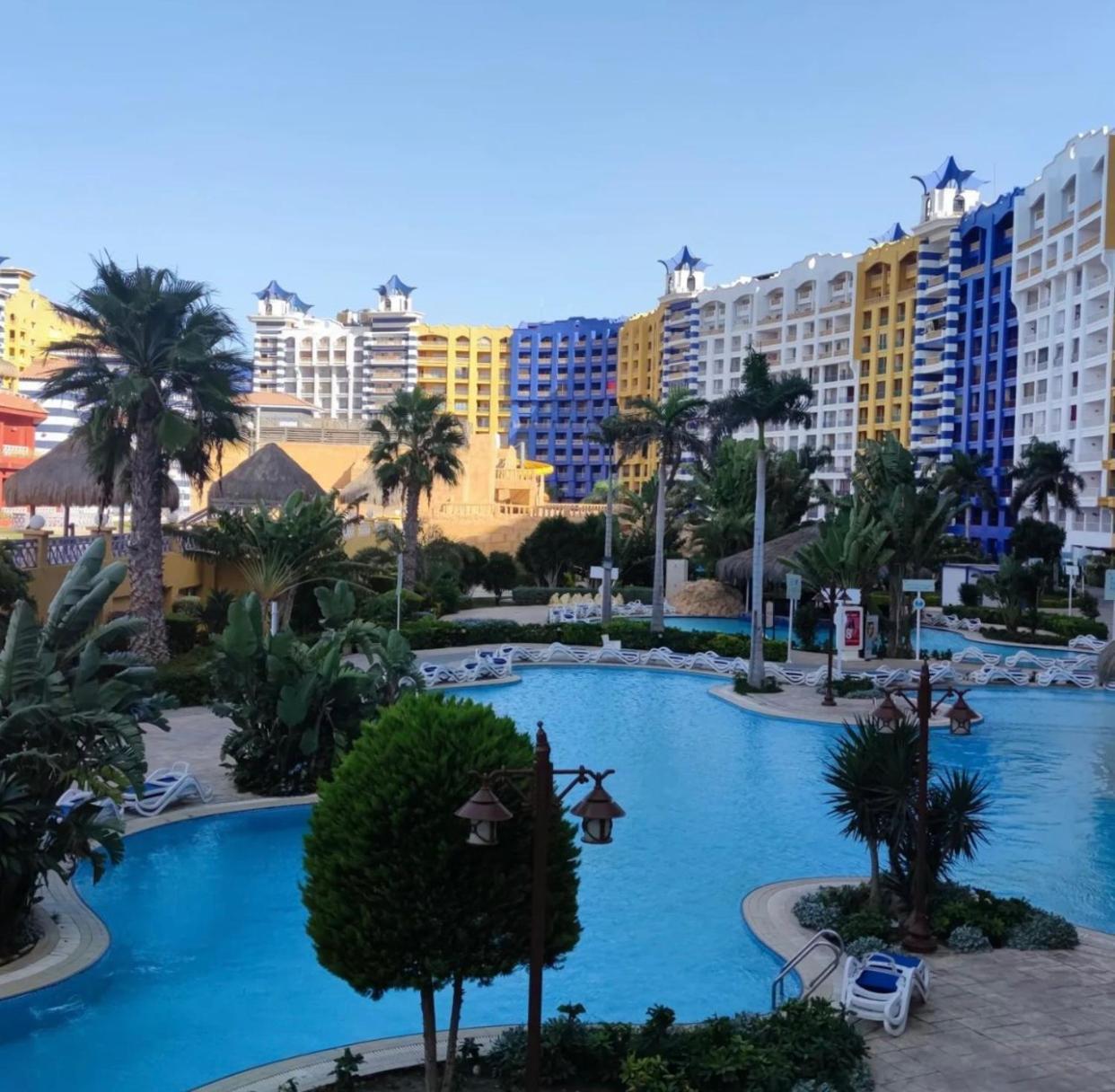 Porto Marina Towers Sea & Pool View North Coast *