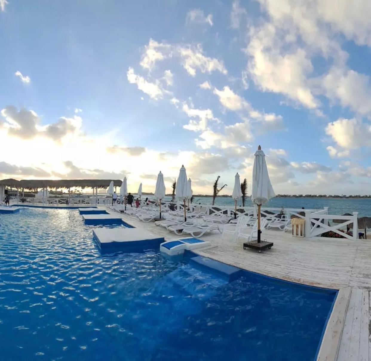 Porto Marina Towers Sea & Pool View North Coast Apartment El Alamein