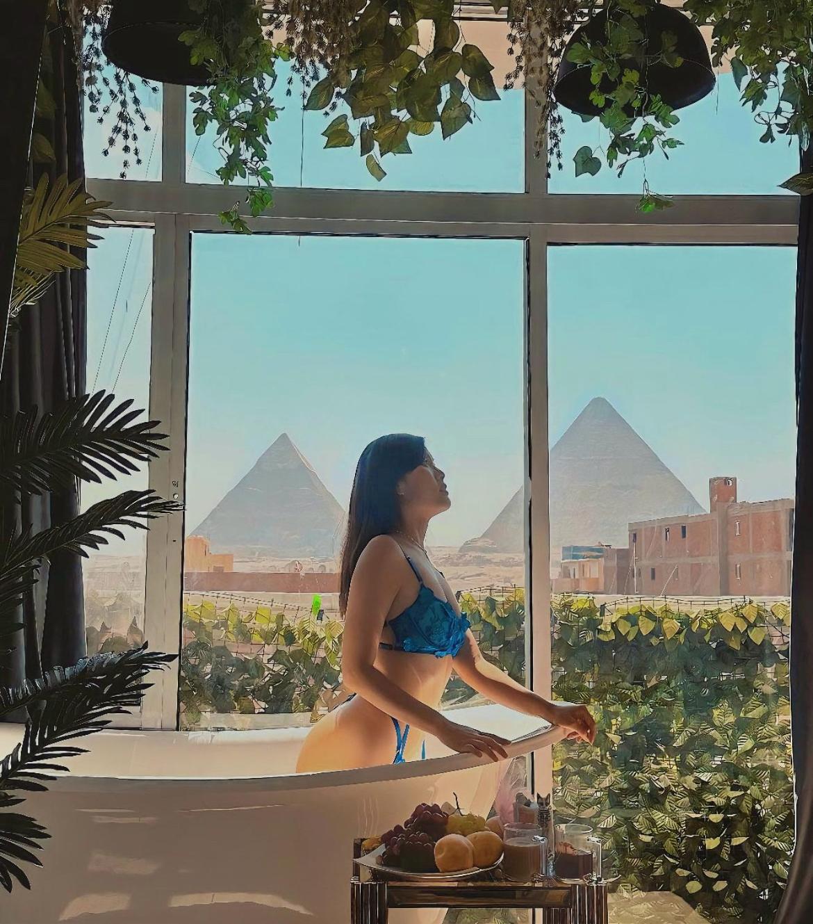 Apartment Jacuzzi Pyramids View Cairo
