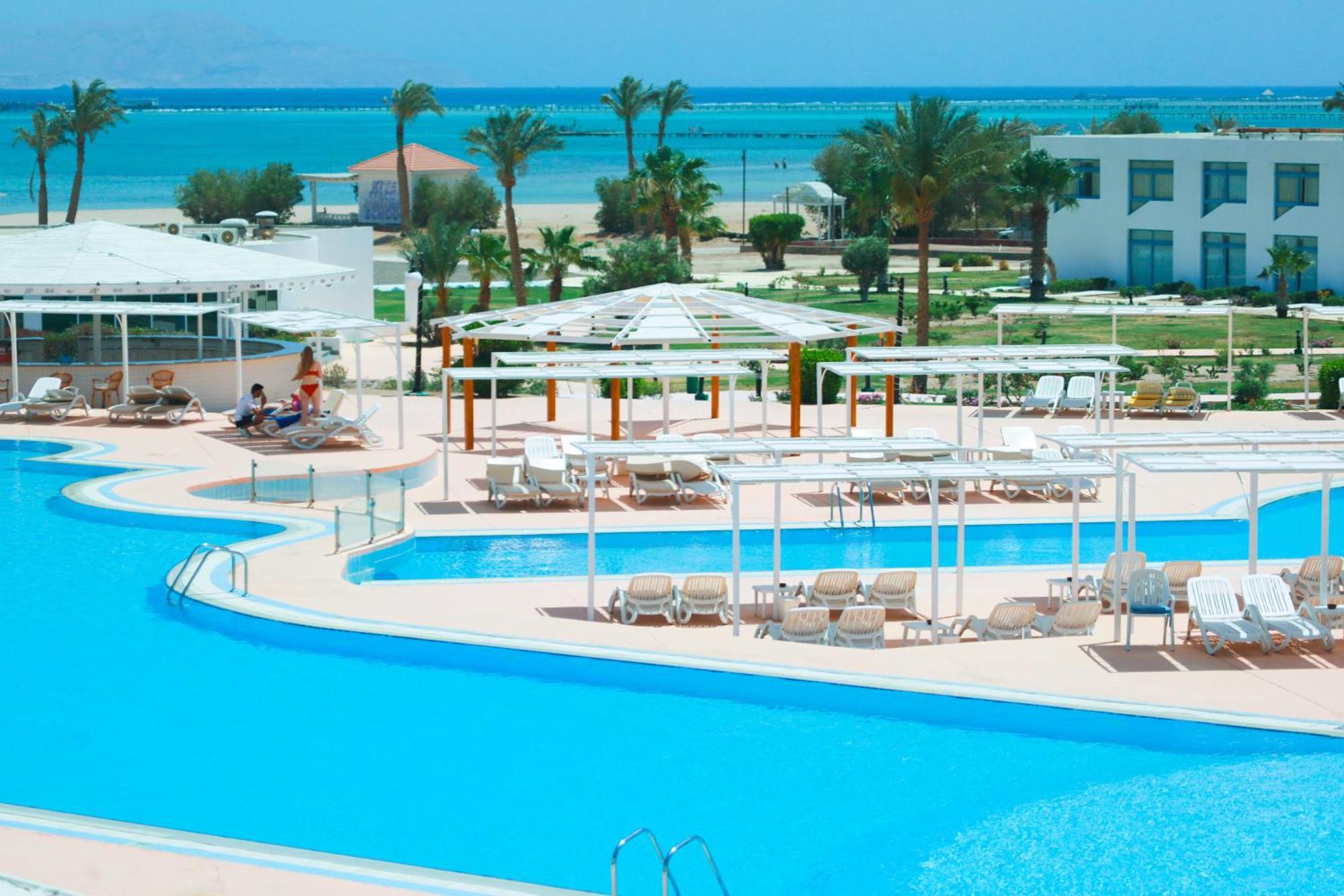 Amarina Sun & Aqua Park Resort 5*
