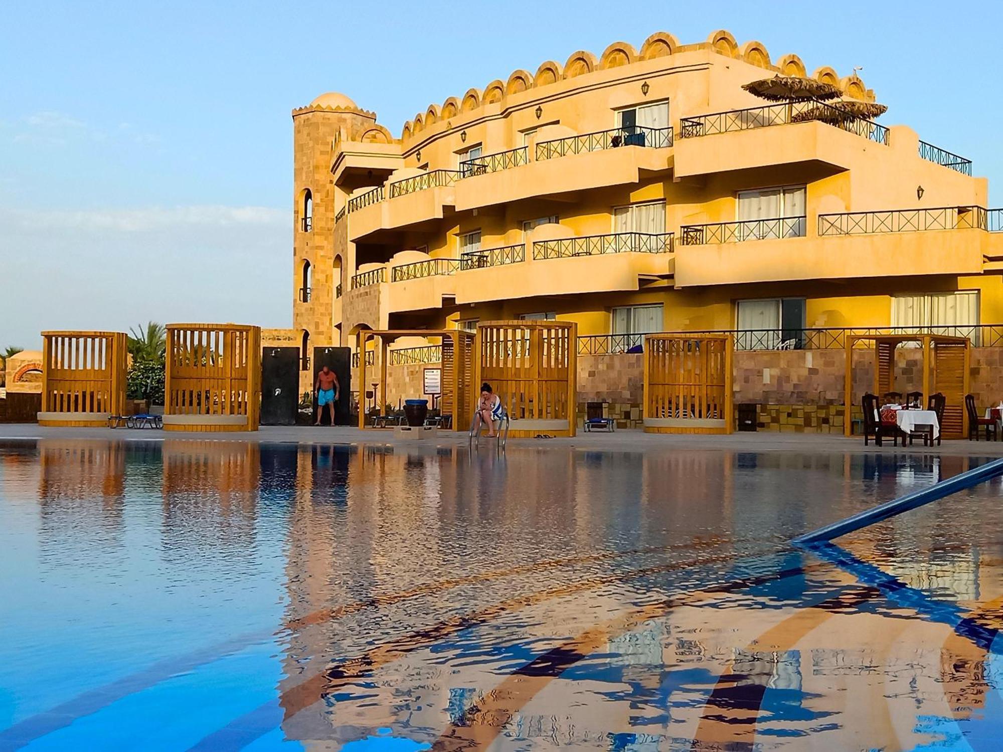 Utopia Club El Qoseir