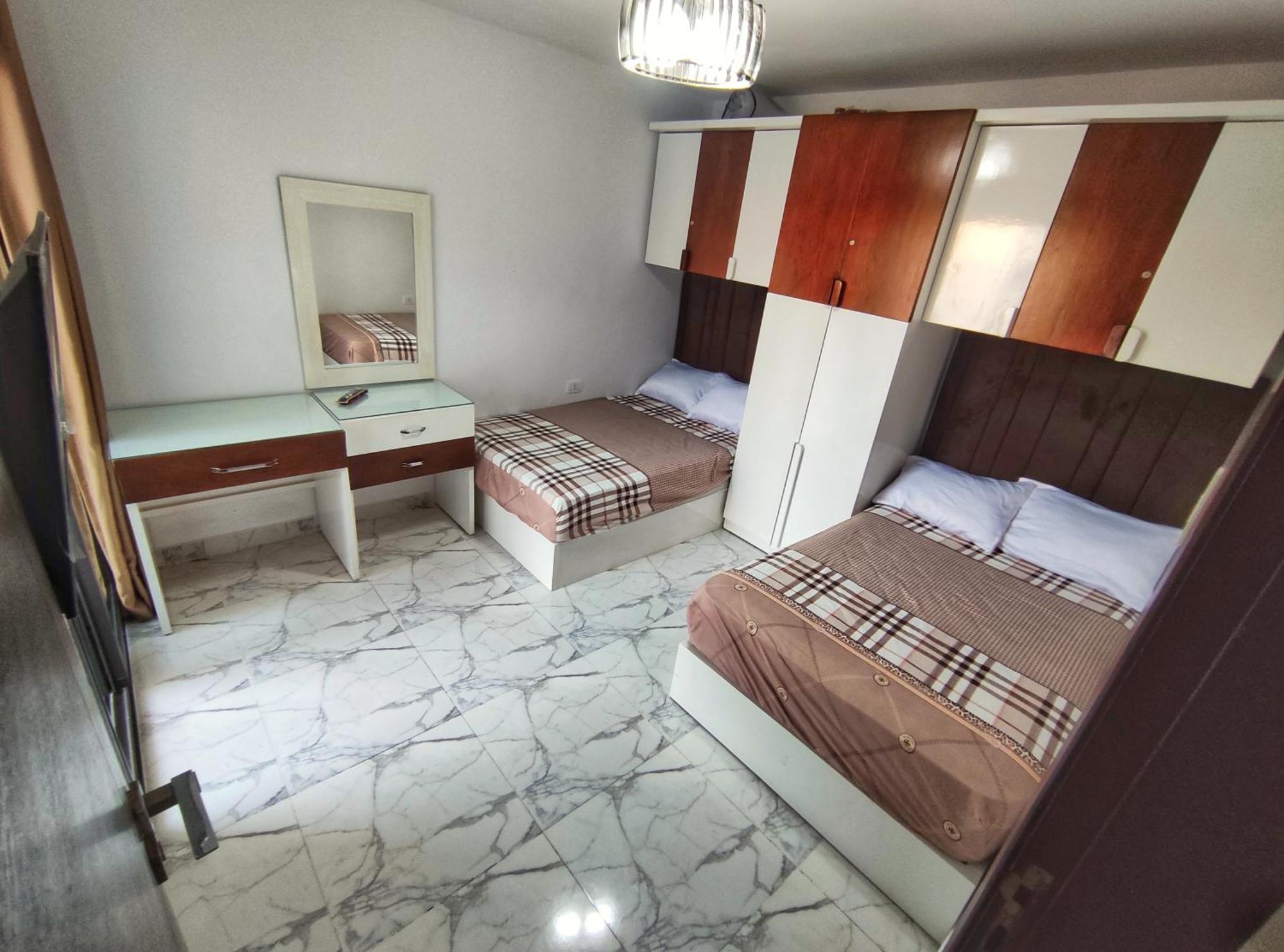 Aparthotel ملكى صف اول بحر بورتو سعيد *