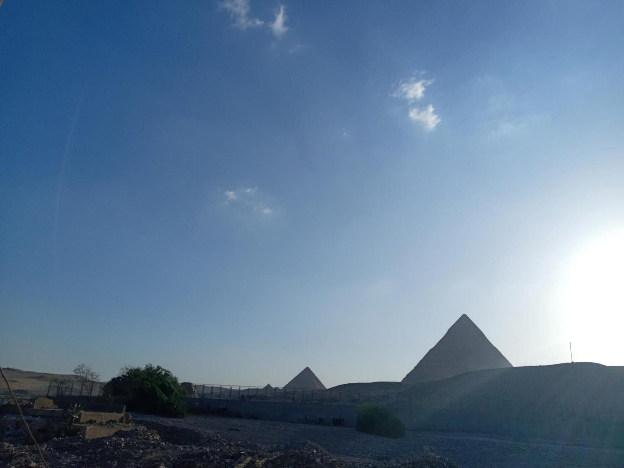 Grensha Pyramids Guest house *