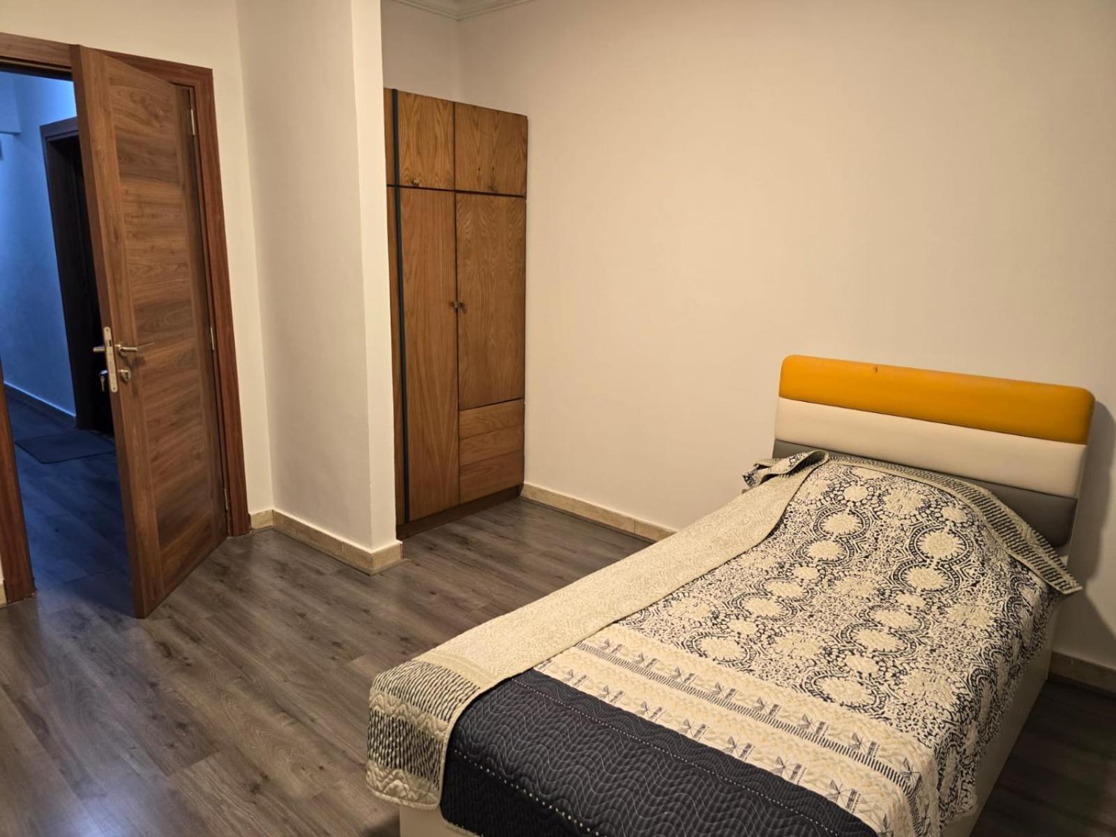 Apartment El-shaikh Zayed, 6 October 3bhk Flat- Families Only
