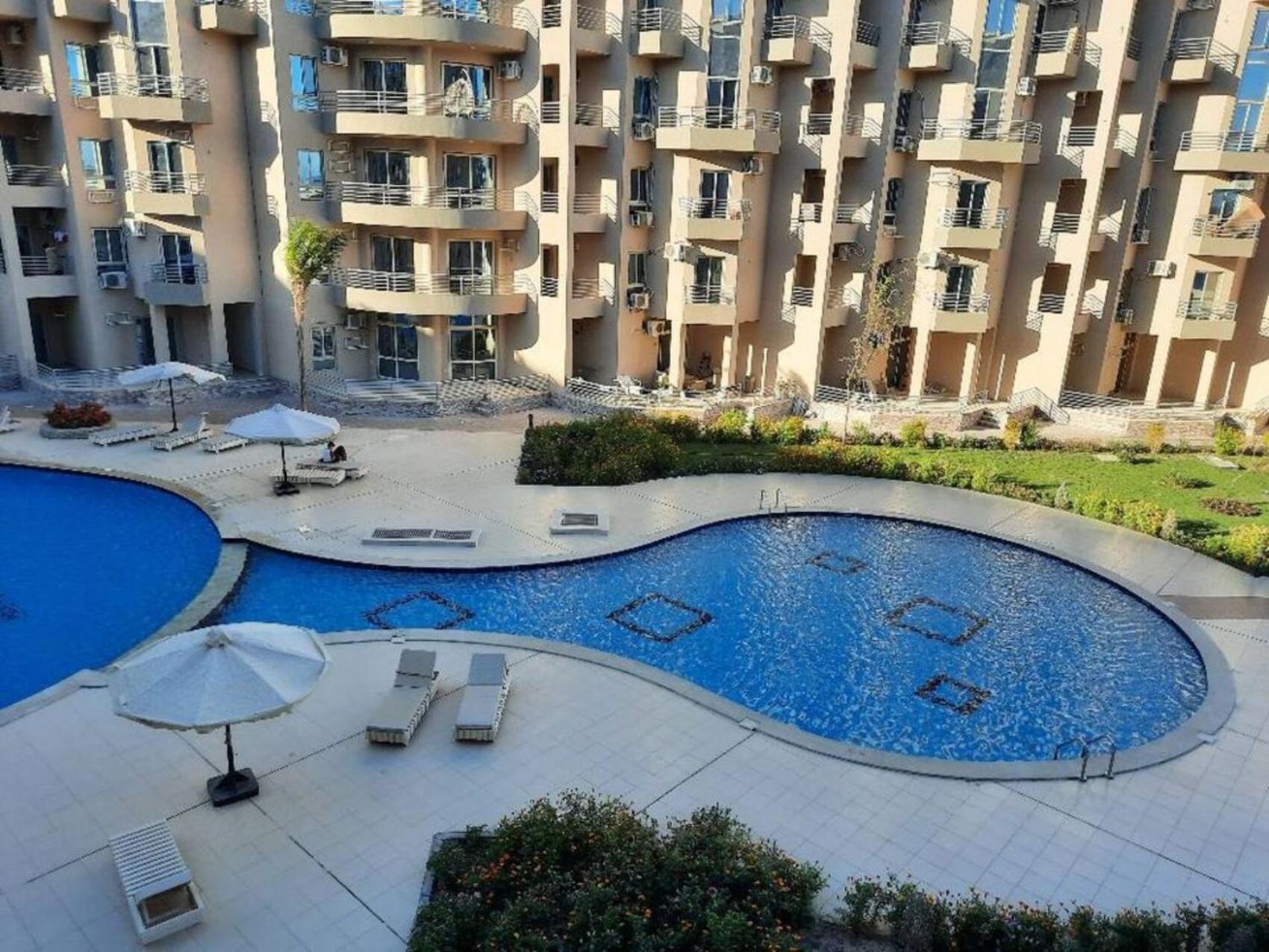 Apartment With Seaview, Amazing For Couples, Sunny & Seaview & Free Wi-fi Hurghada