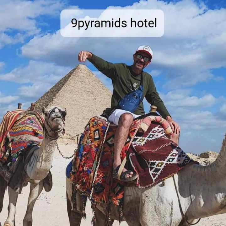 Pensiune 9pyramids