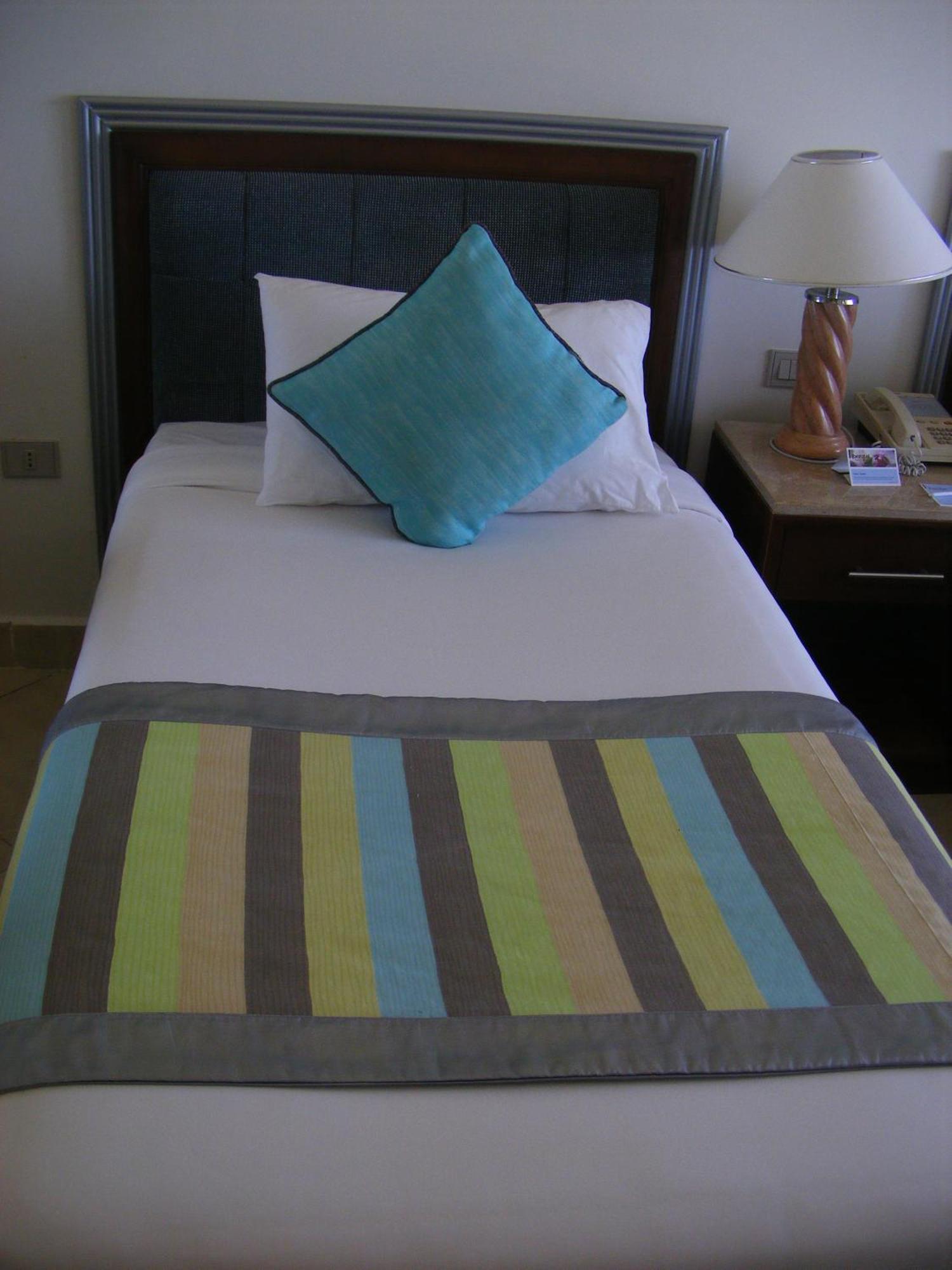 Hotel Borg El Arab Beach Resort 5*