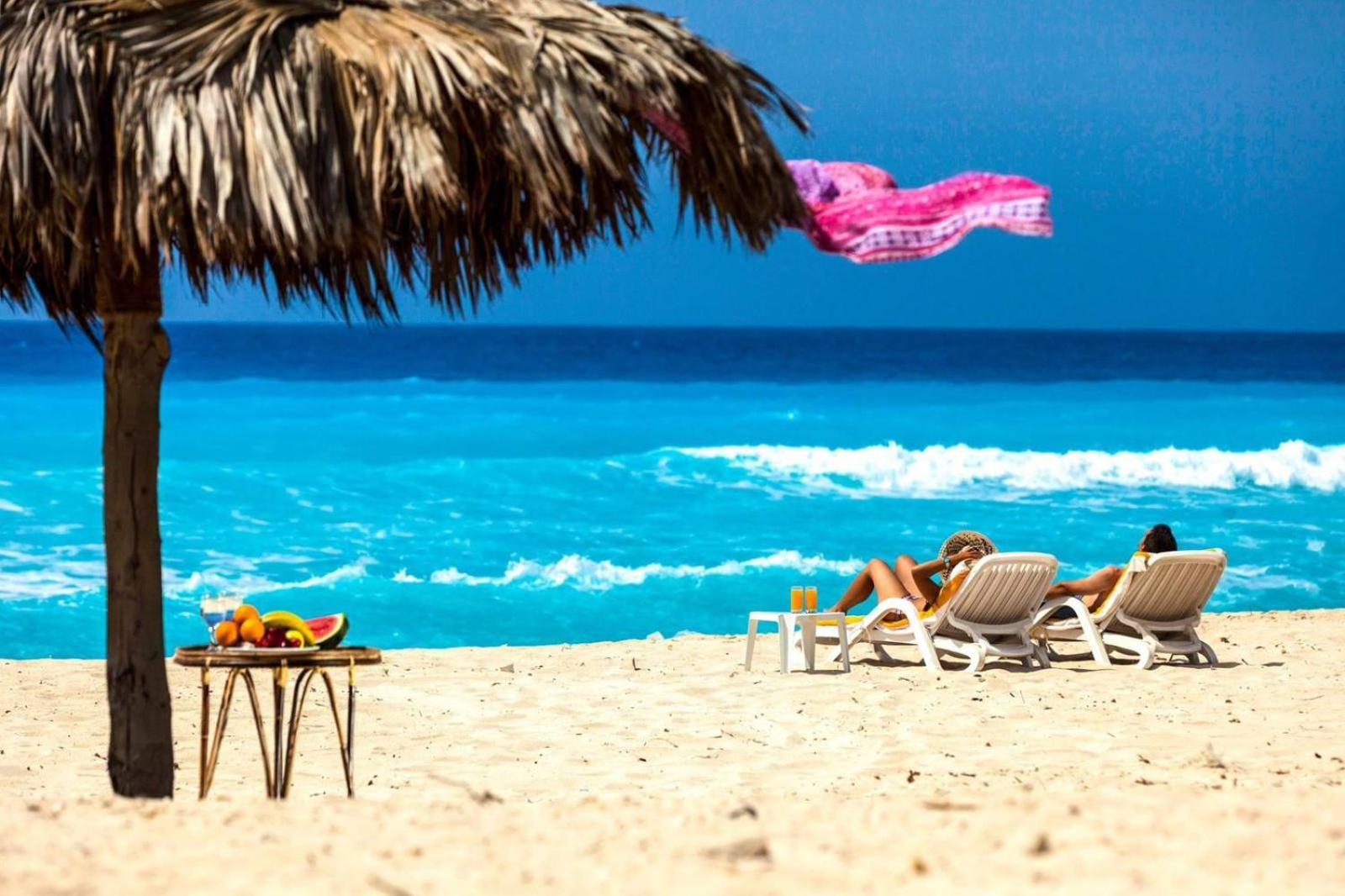 Hotel Borg El Arab Beach Resort 5*