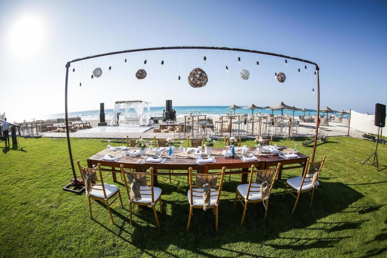 Hotel Borg El Arab Beach Resort
