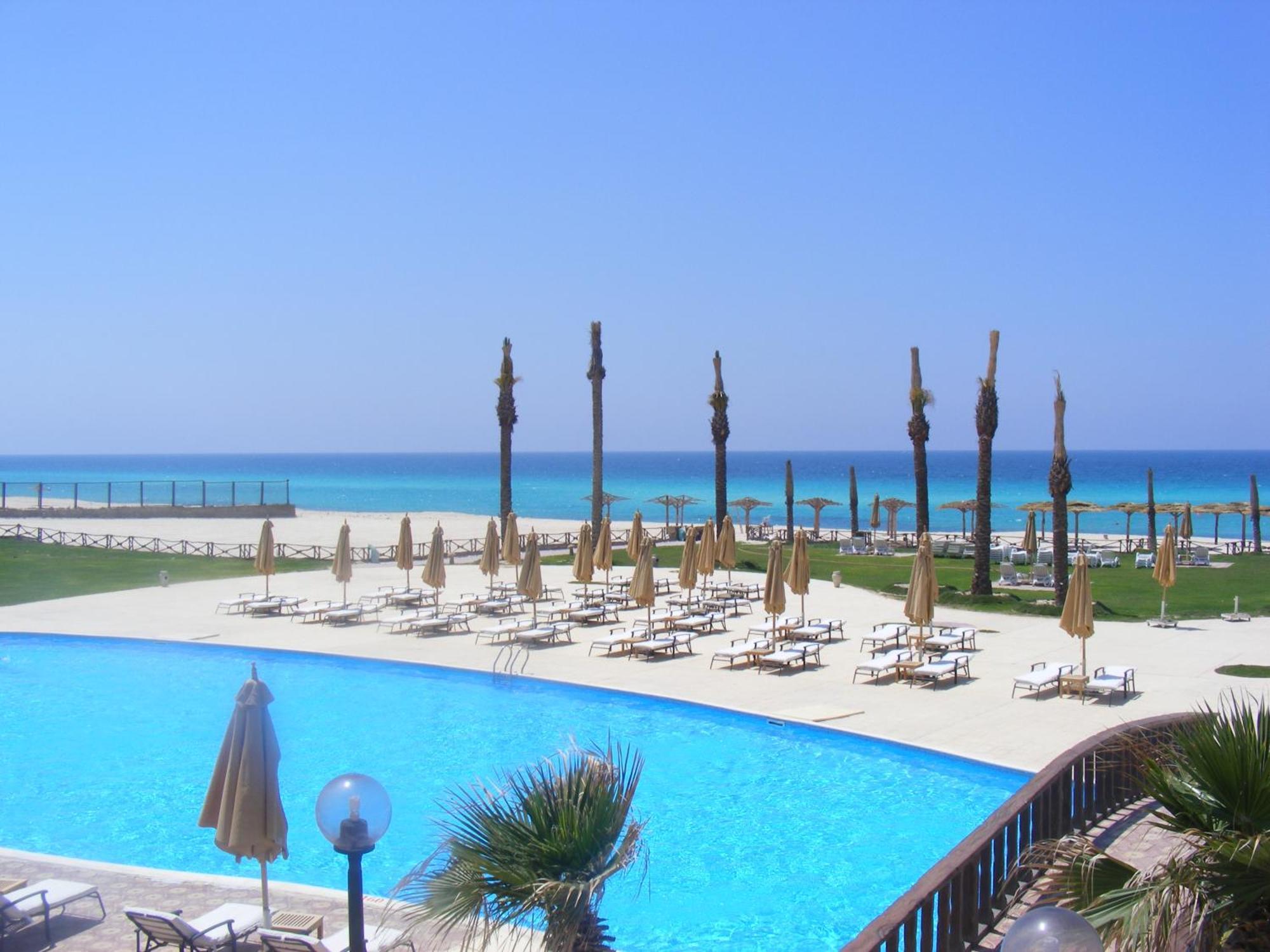 Borg El Arab Beach Resort Hotel 5*